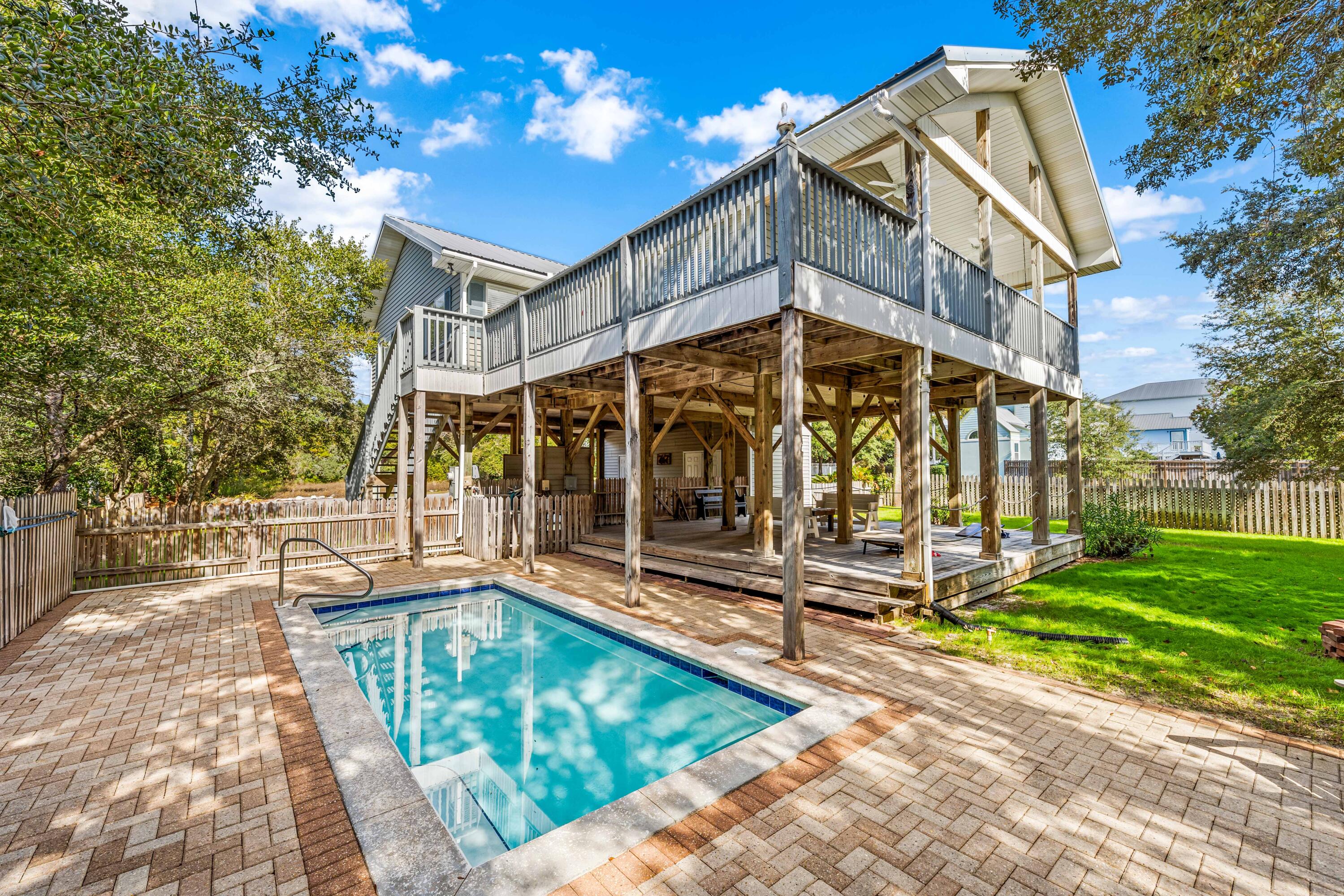 GULFVIEW HEIGHTS - Residential