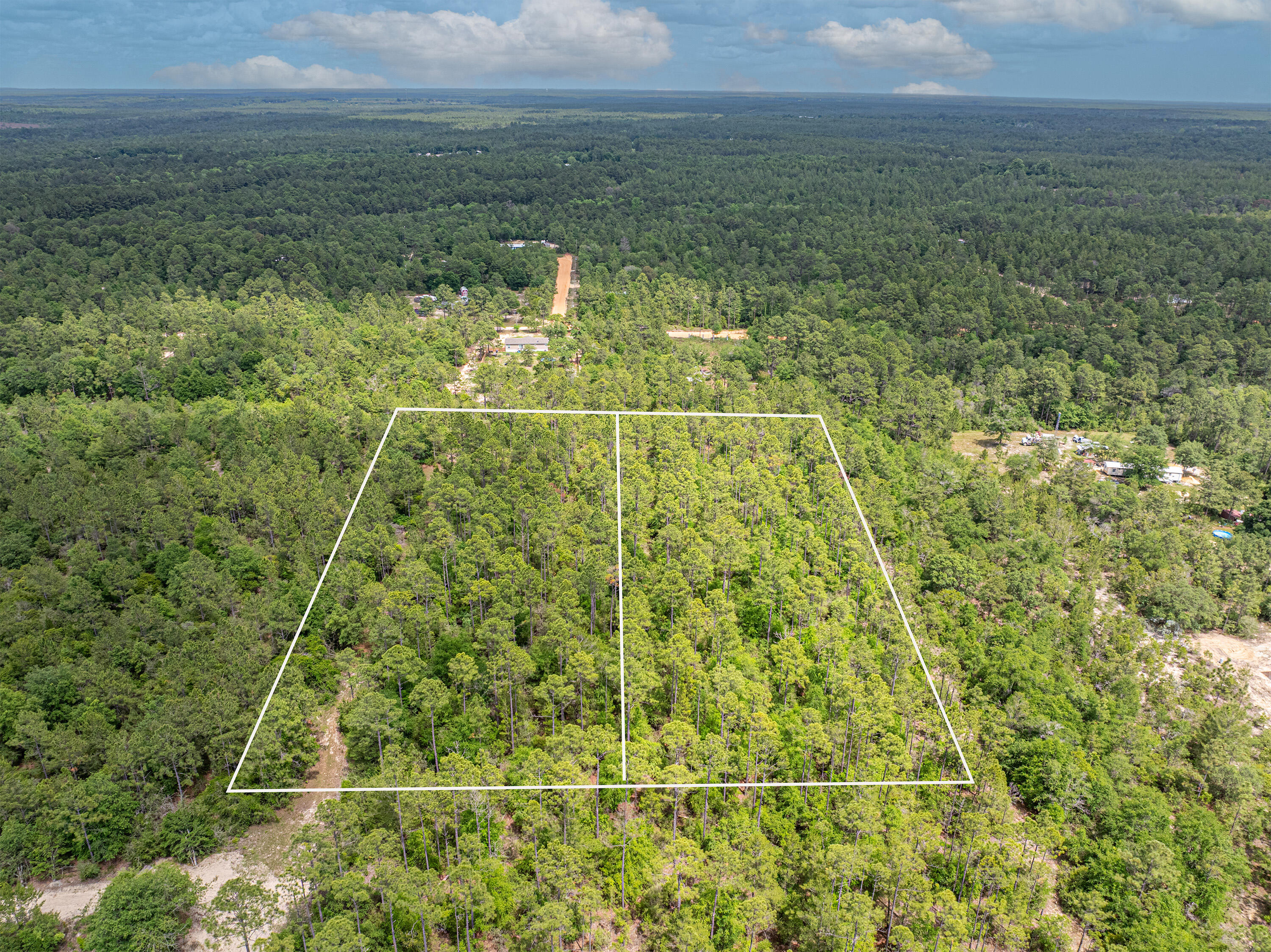 NO RECORDED SUBDIVISION - Farm