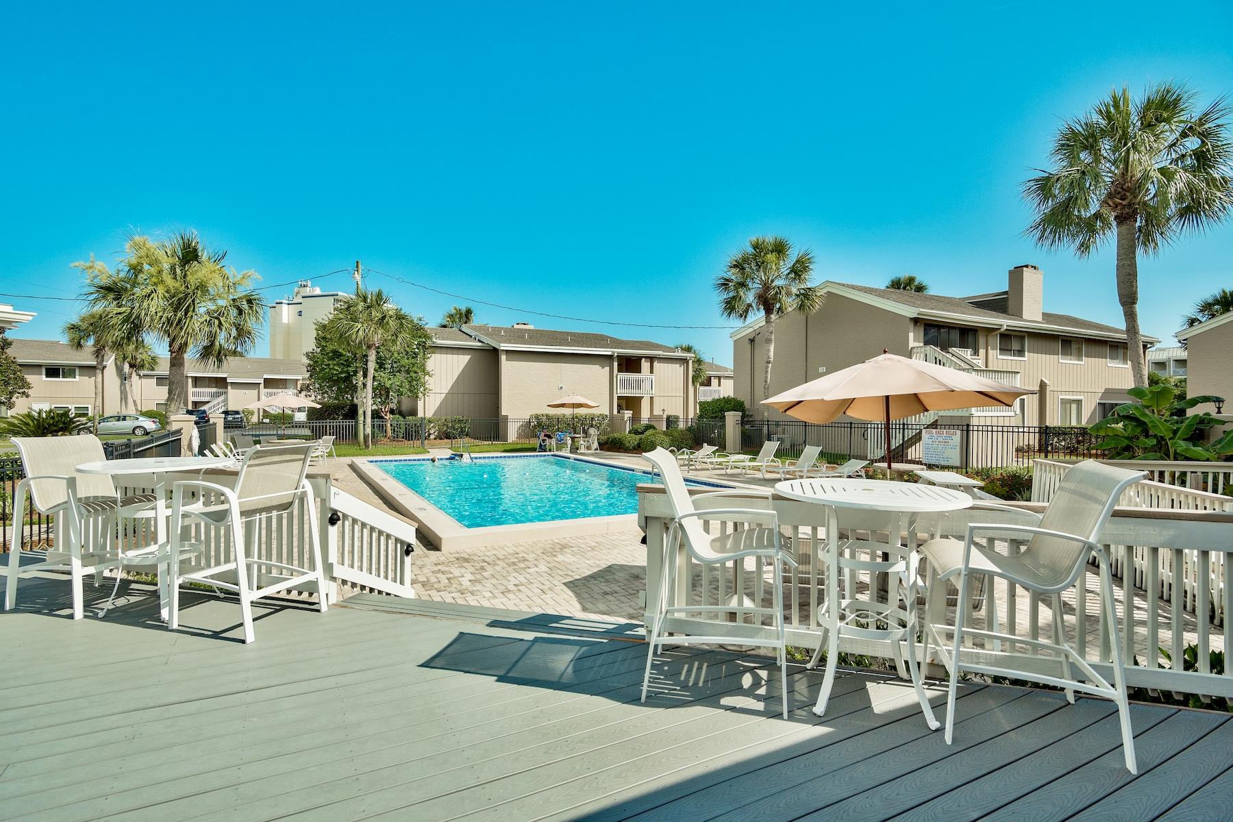 CHATEAU LA MER CONDO - Residential