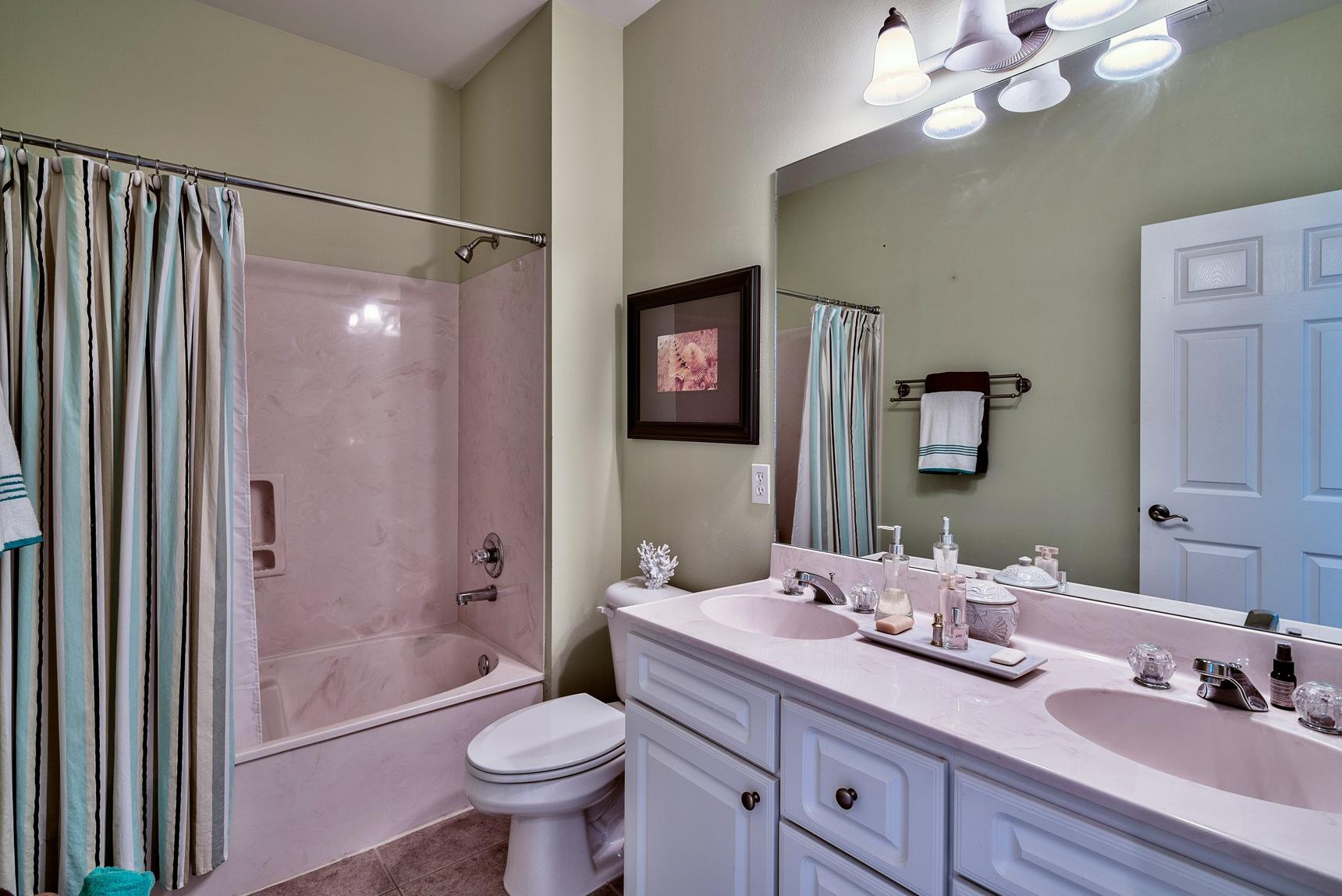 VILLAGE AT BLUE MOUNTAIN BEACH - Residential