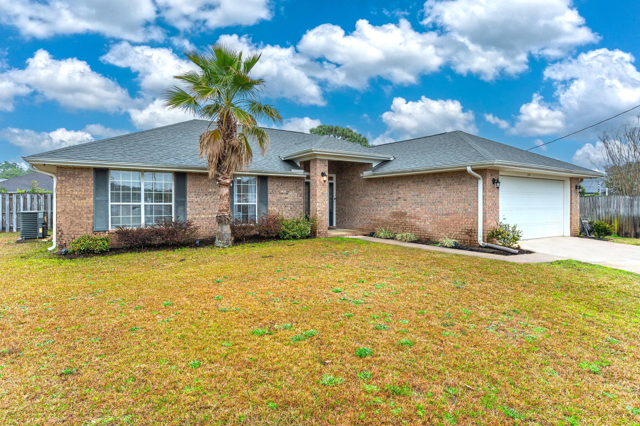 HAMPTON RIDGE ESTATES - Residential