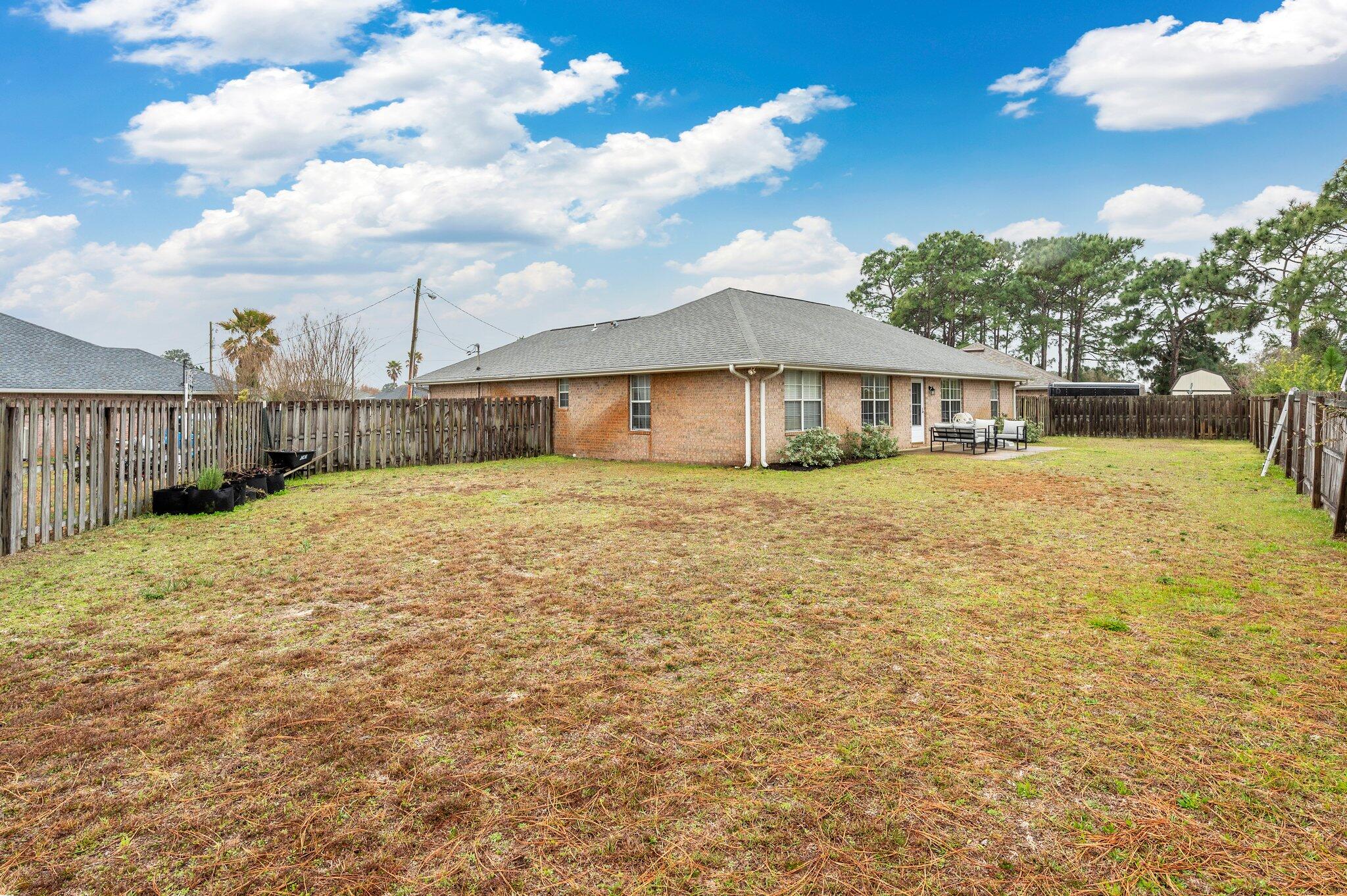 HAMPTON RIDGE ESTATES - Residential