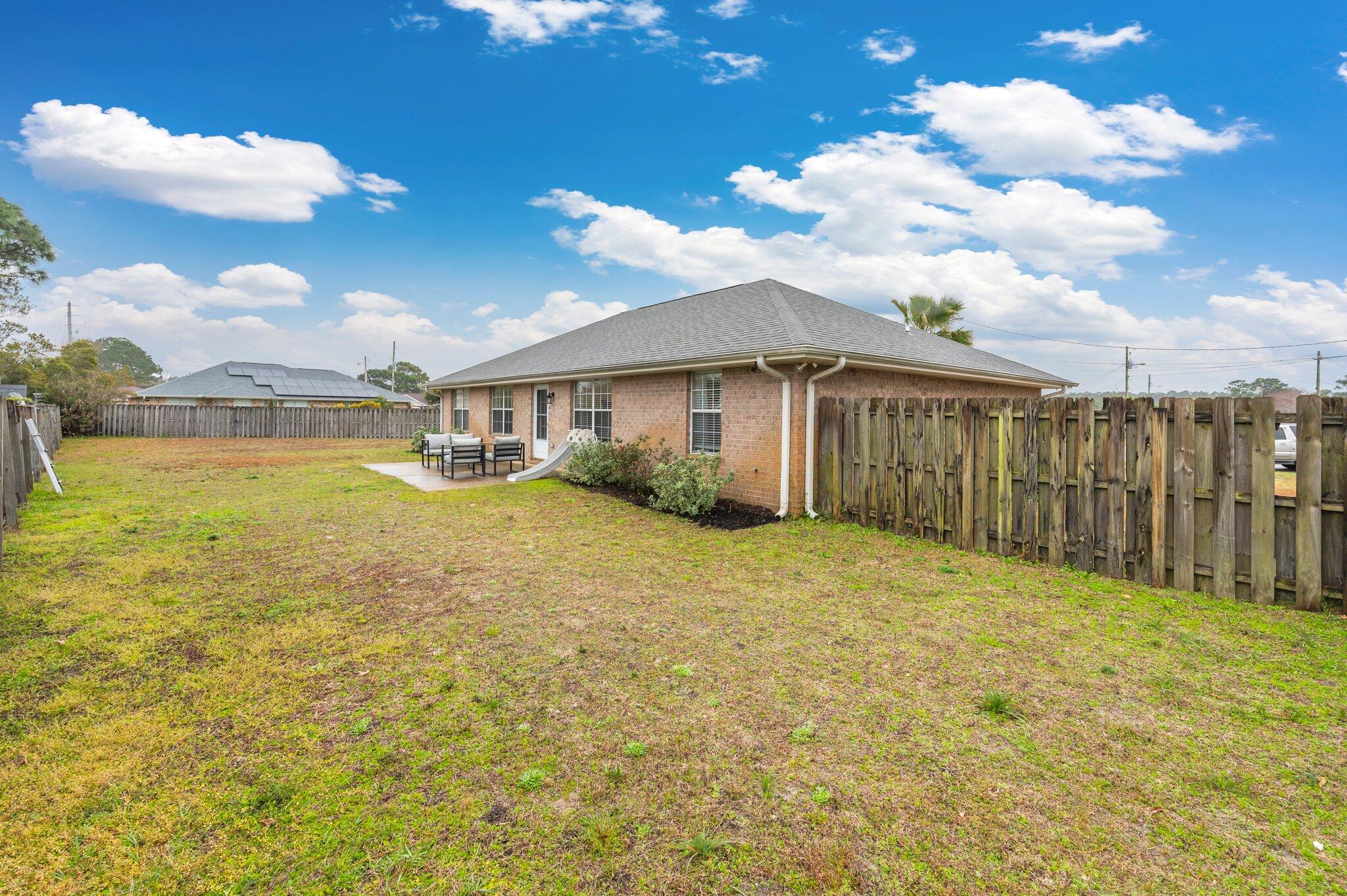 HAMPTON RIDGE ESTATES - Residential