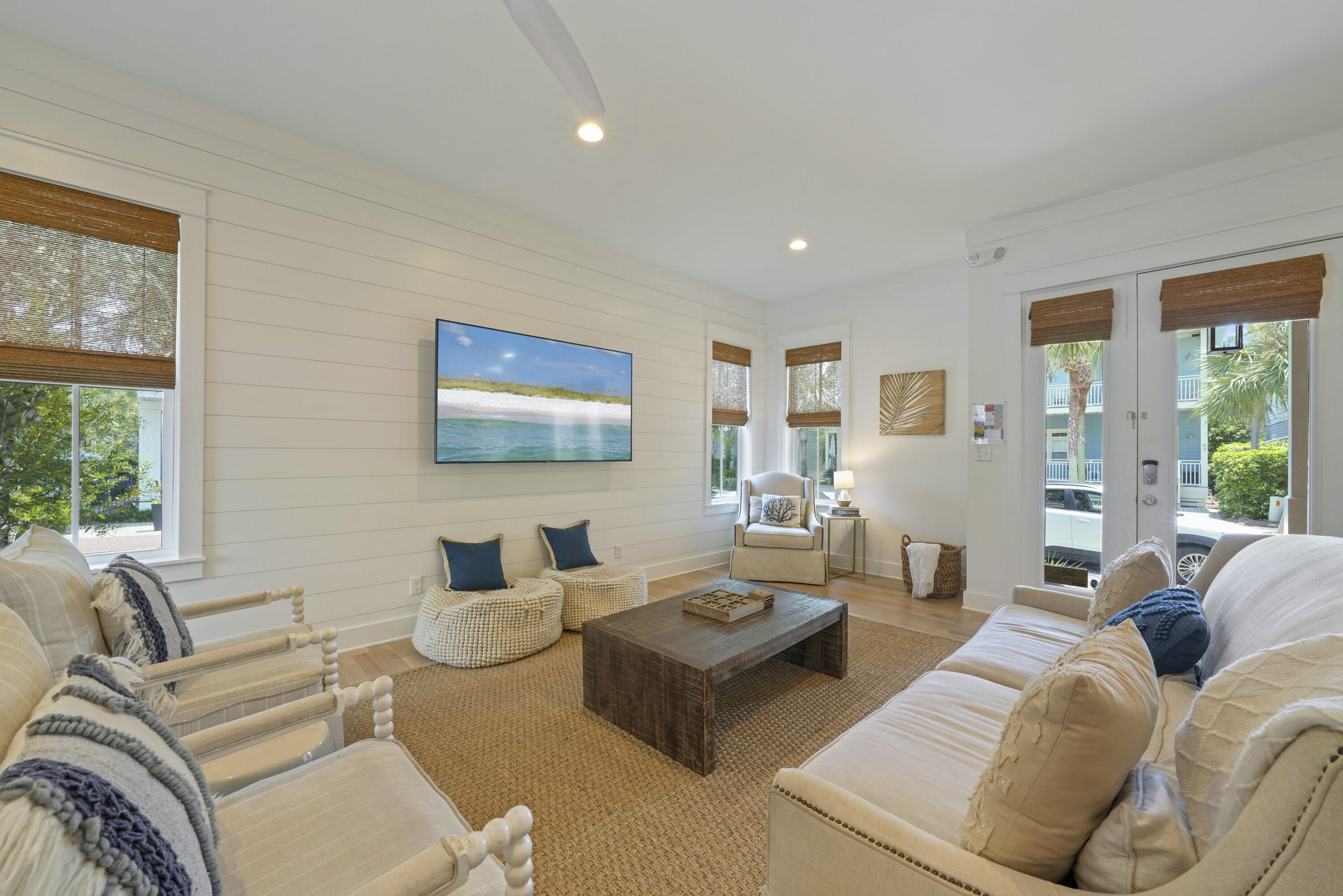 SEACREST BEACH - Residential