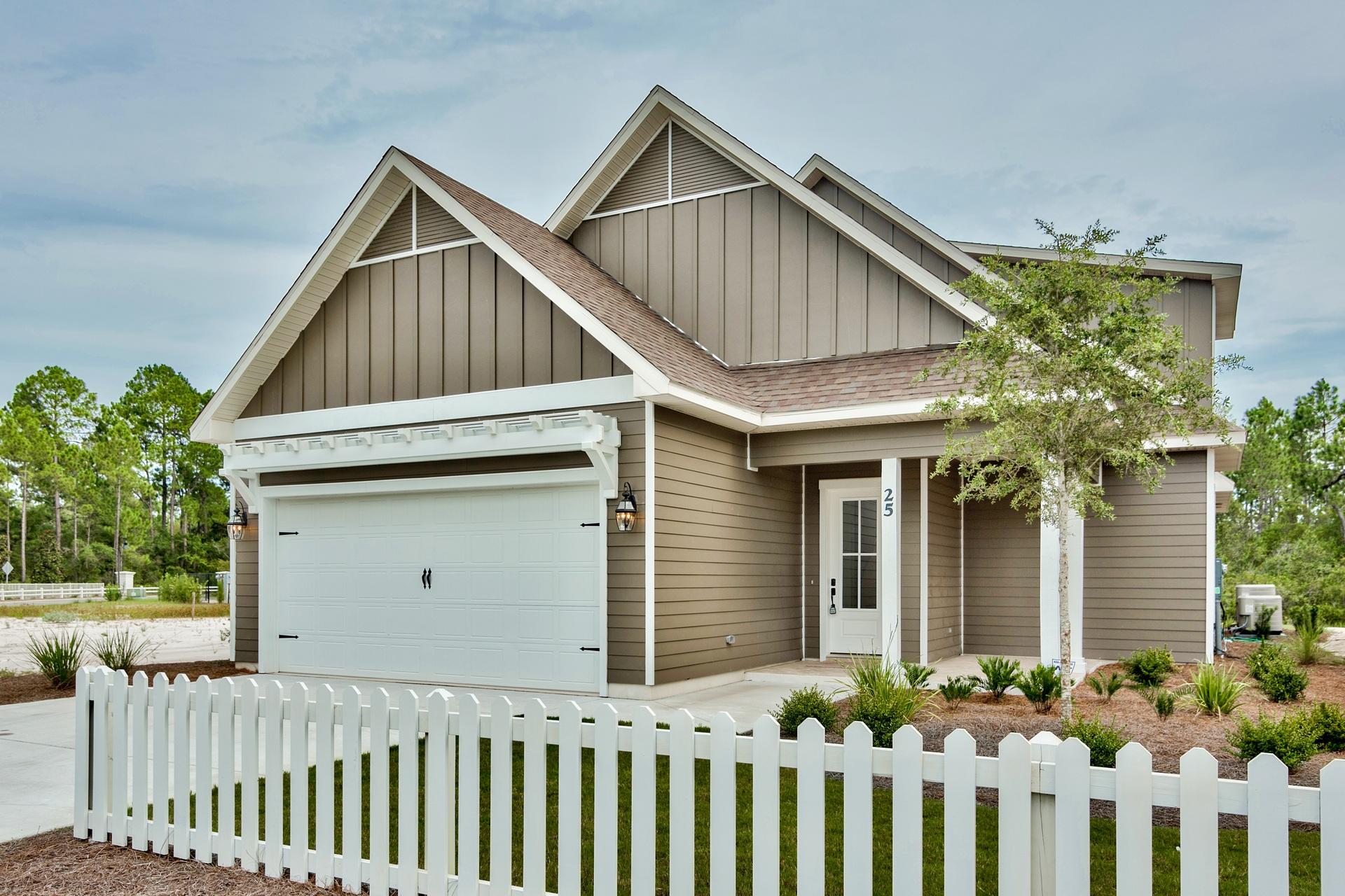 PARADISE COVE - Residential