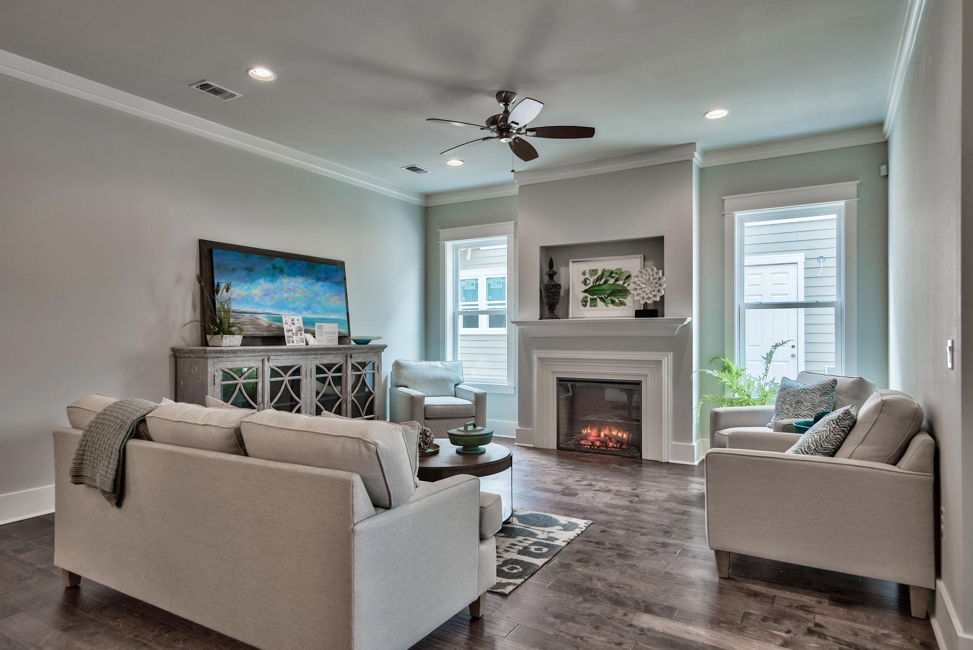 PARADISE COVE - Residential