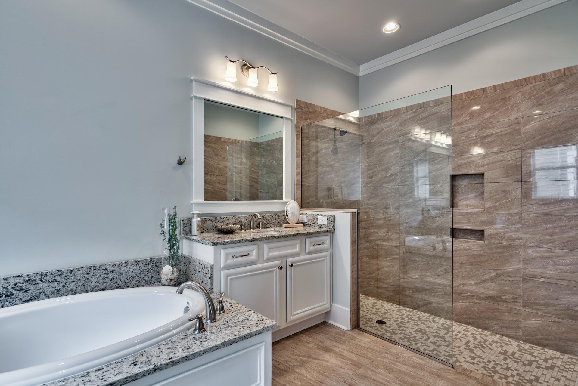 PARADISE COVE - Residential