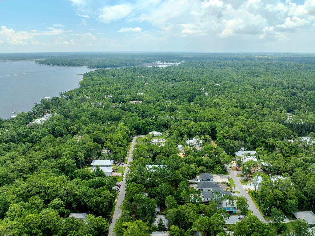MAGNOLIA BEACH - Land