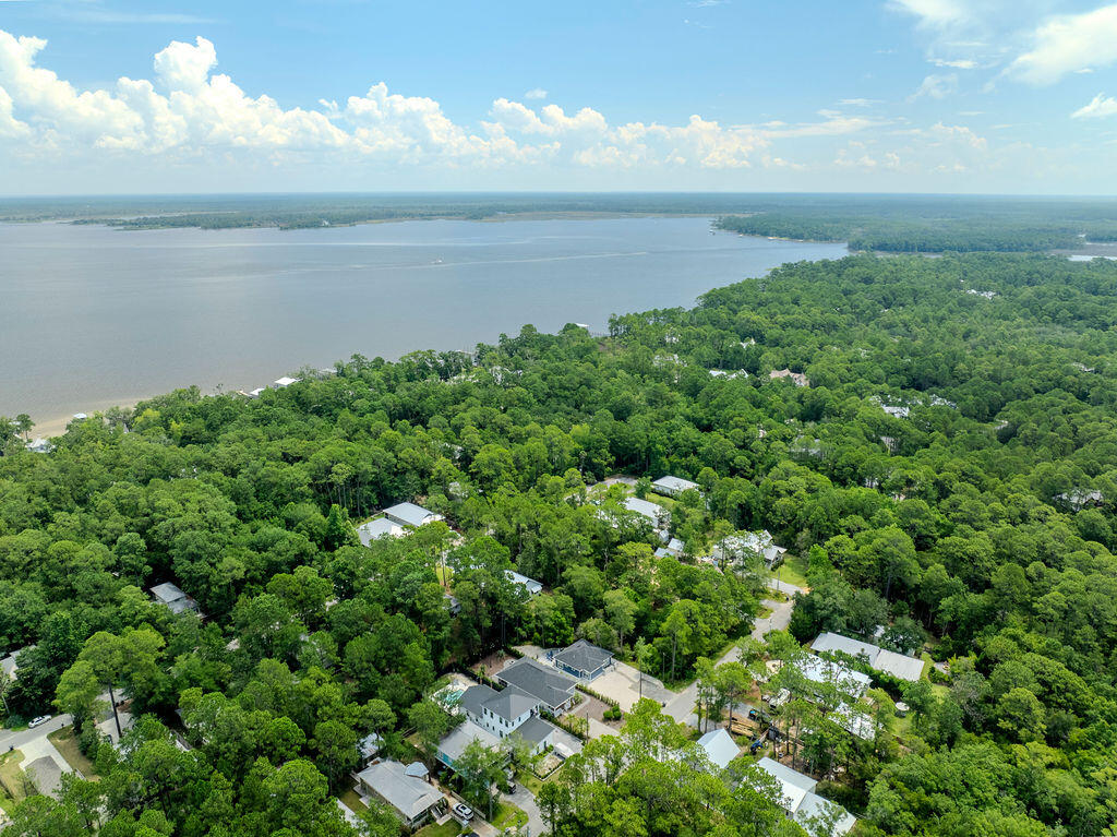MAGNOLIA BEACH - Land