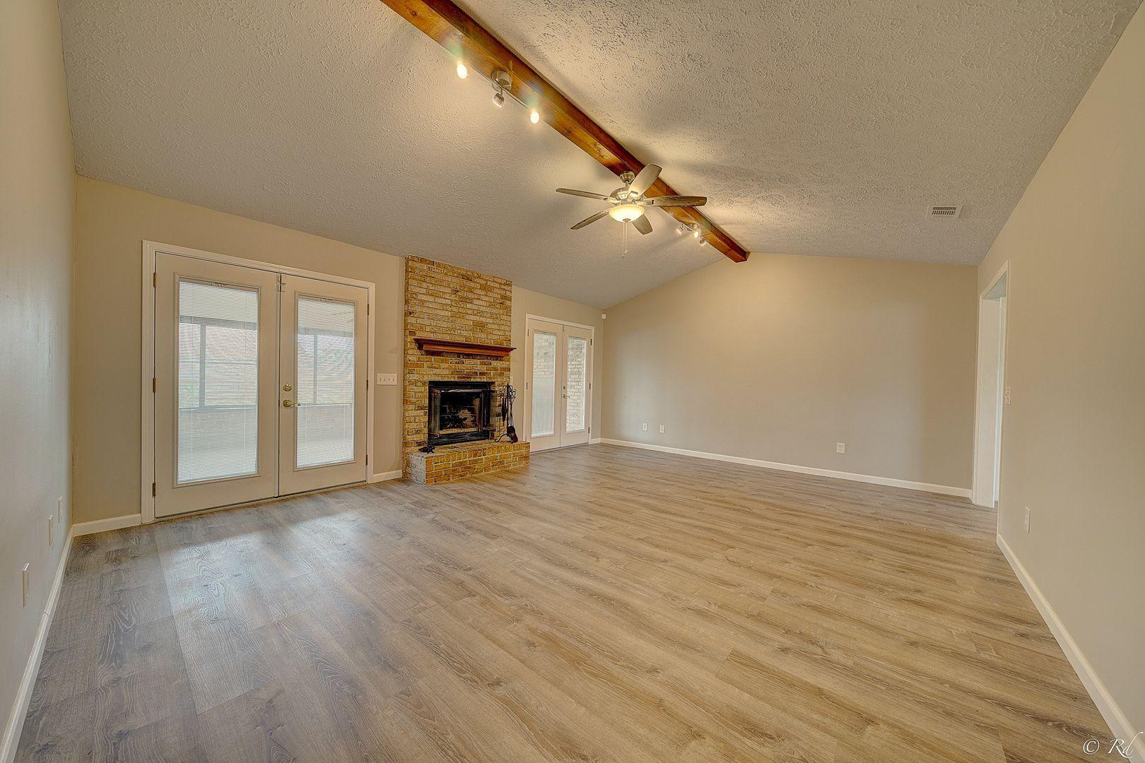 SPRINGLAKE - Residential