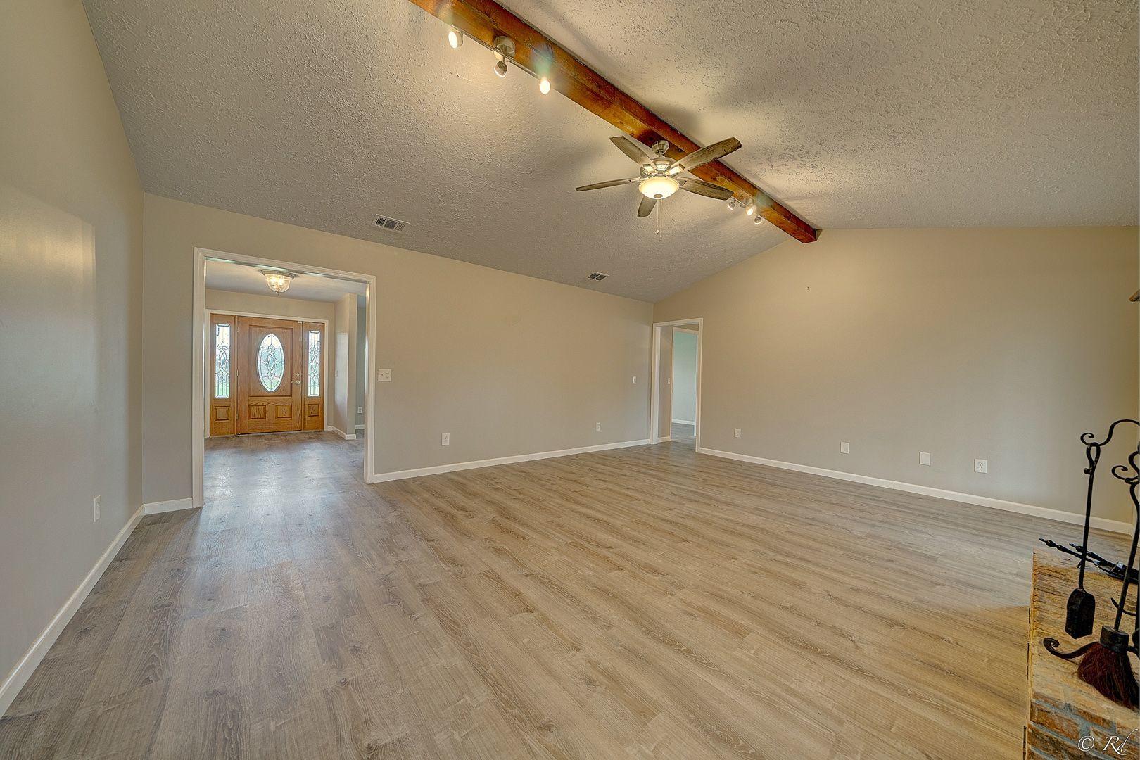 SPRINGLAKE - Residential