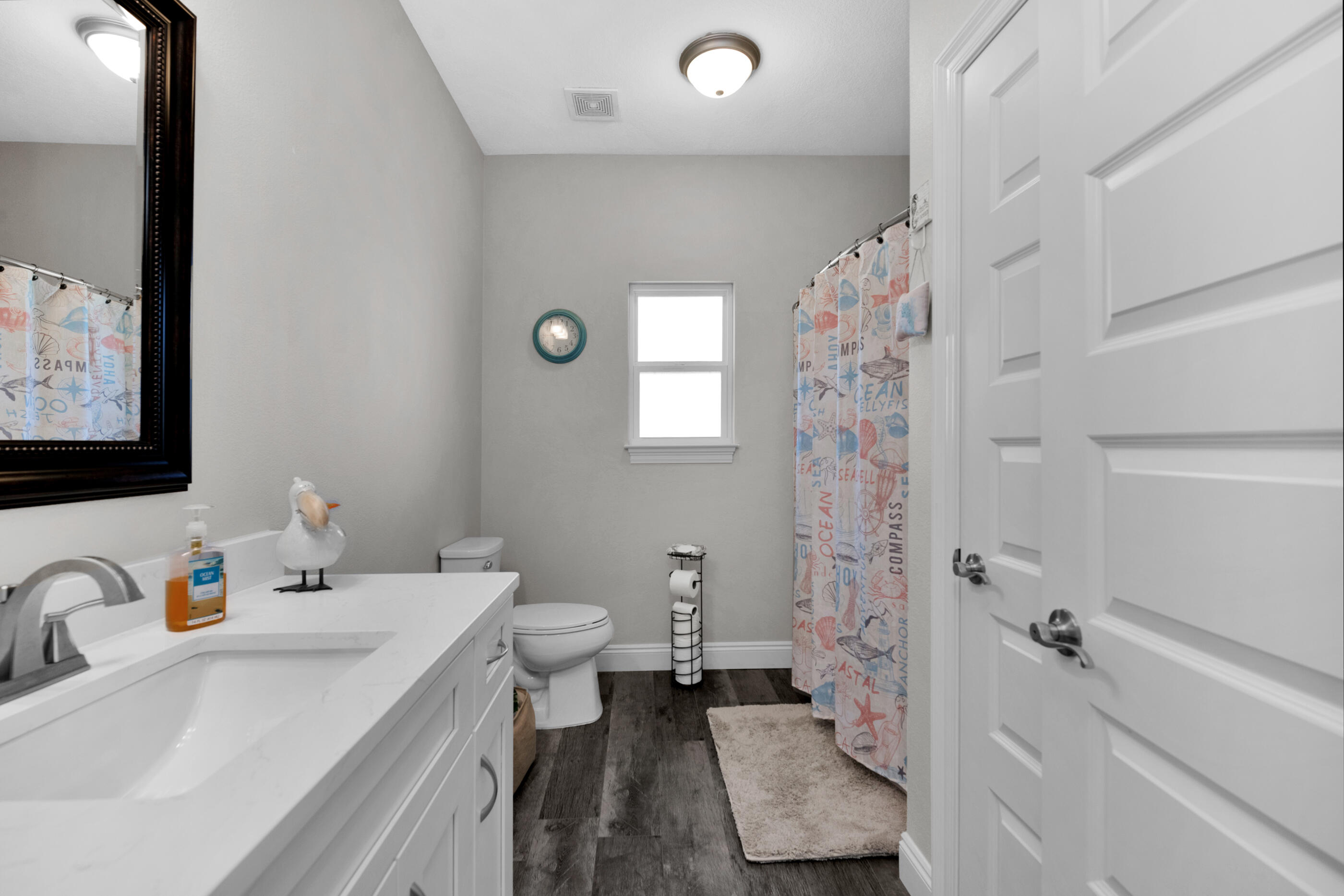 CRESCENT SHORES - Residential