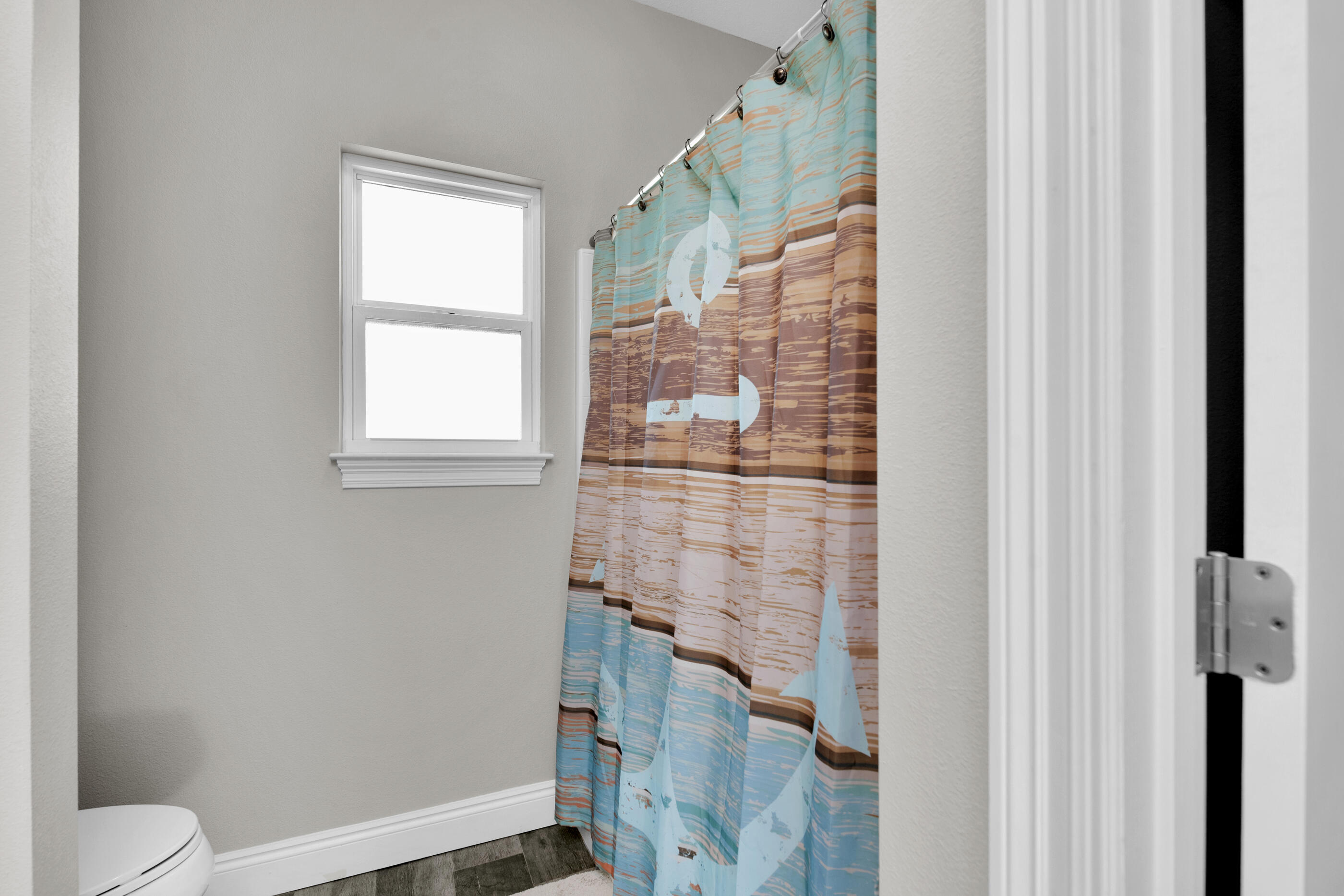 CRESCENT SHORES - Residential