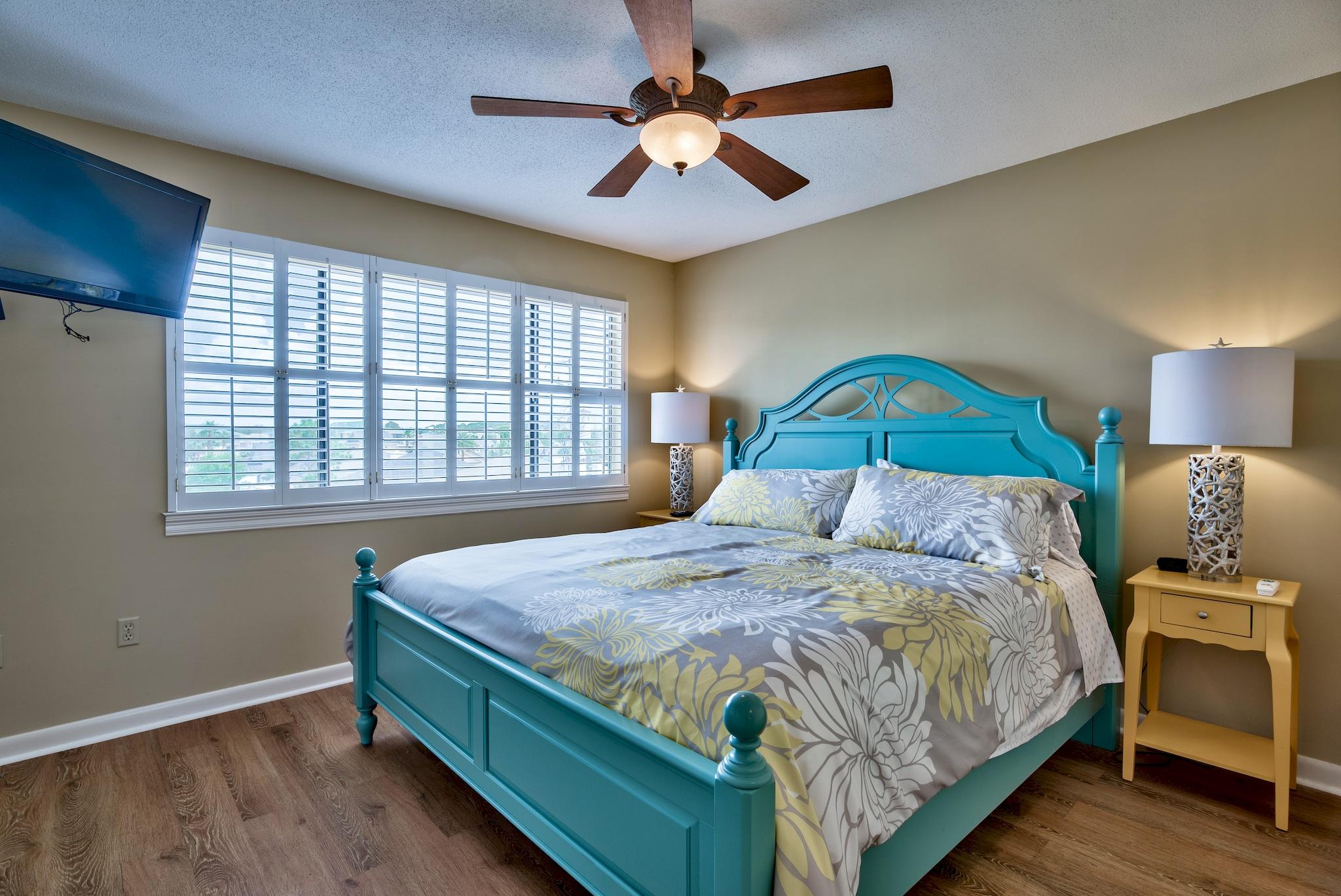 BLUE SURF T/H - Residential