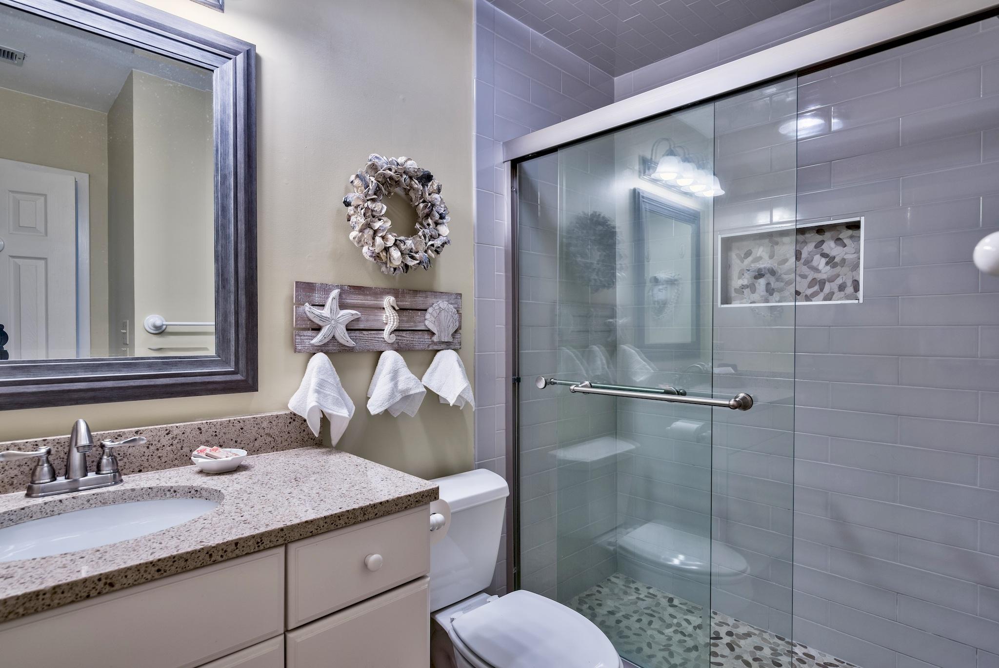 BLUE SURF T/H - Residential