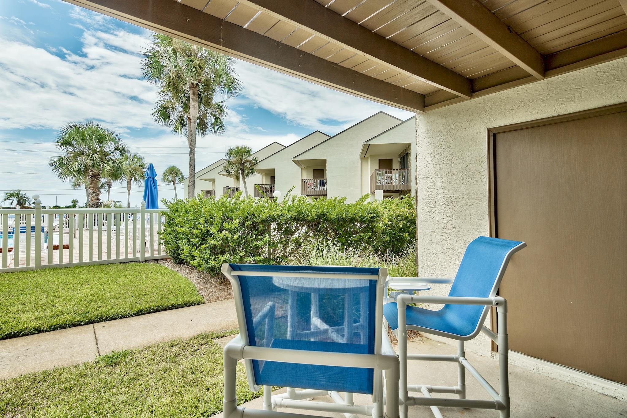 BLUE SURF T/H - Residential