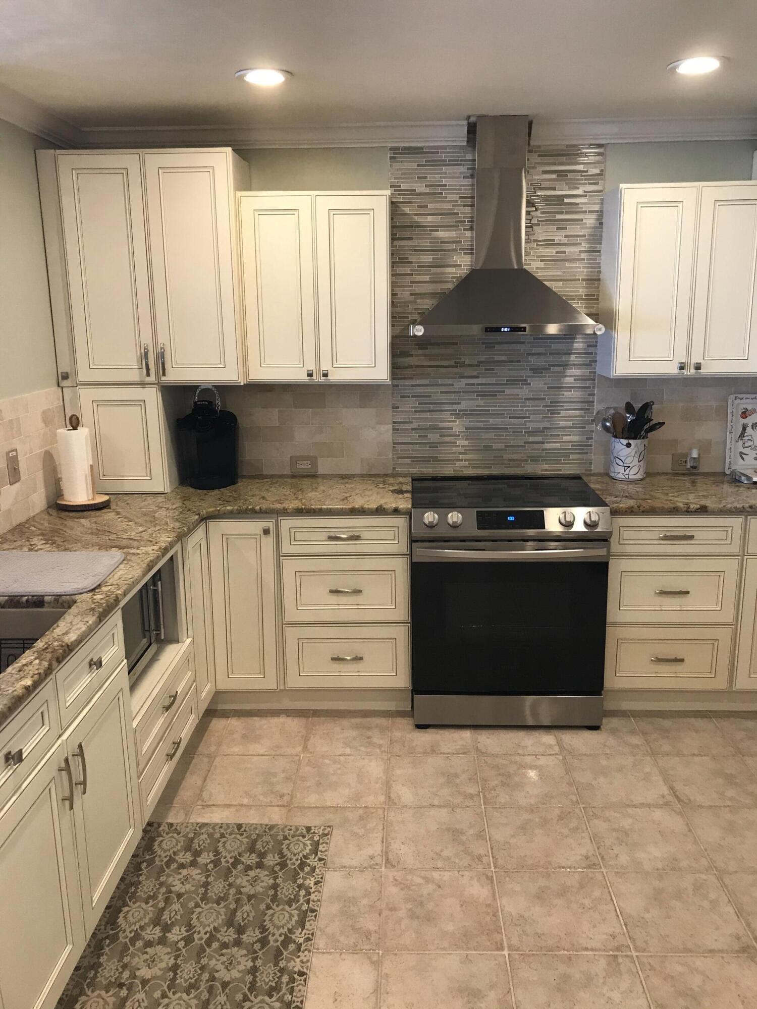 CALHOUN S/D TO DESTIN - Residential