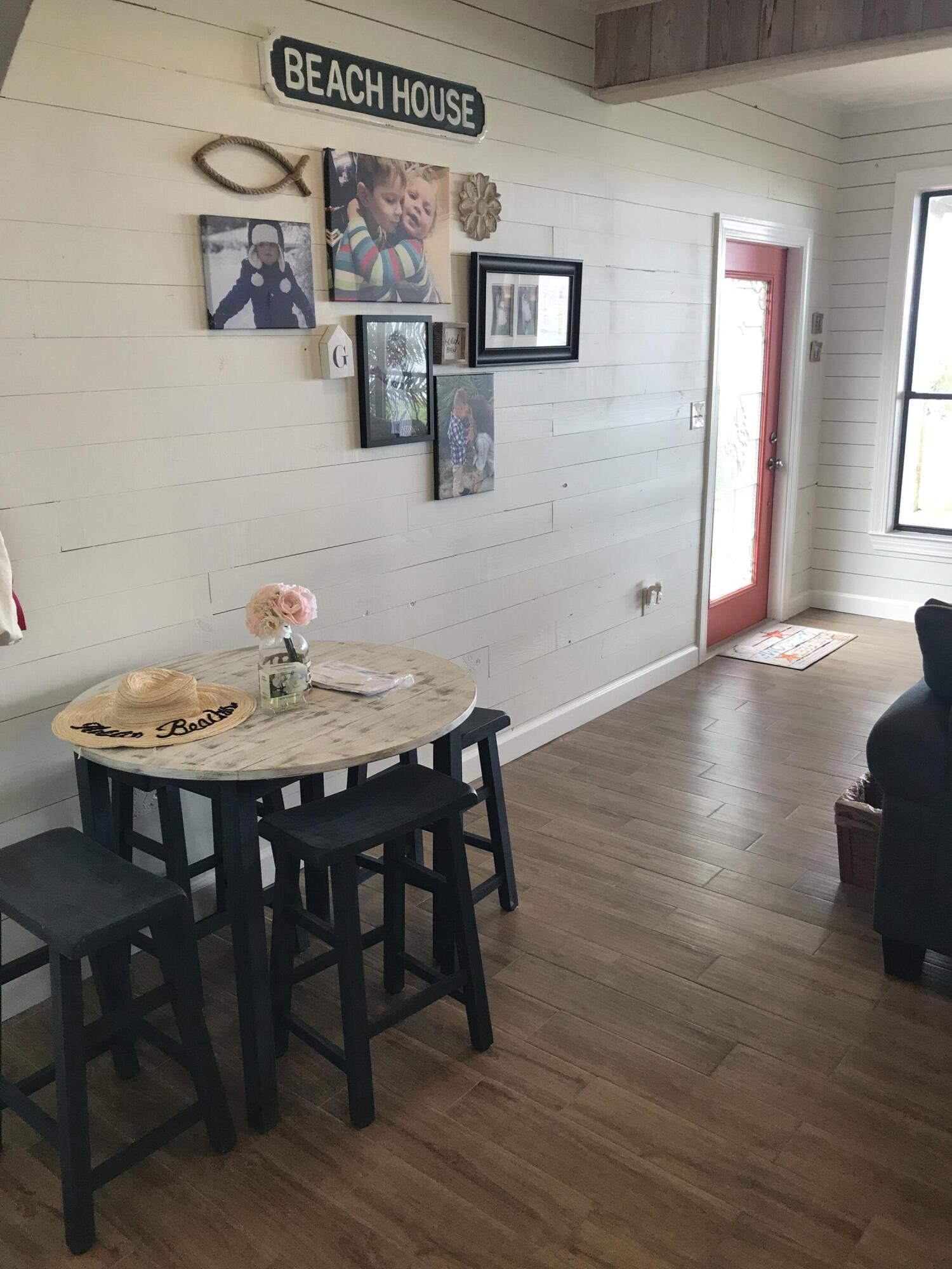 CALHOUN S/D TO DESTIN - Residential