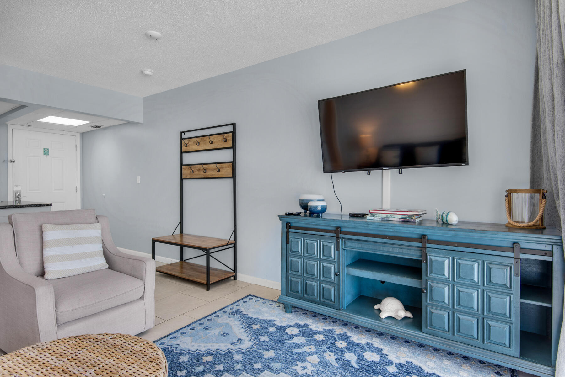 Long Beach Towers I - Residential