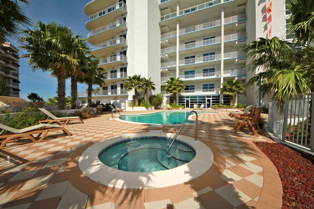 HARBOR LIGHTS - Residential