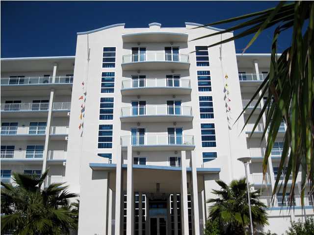 HARBOR LIGHTS - Residential