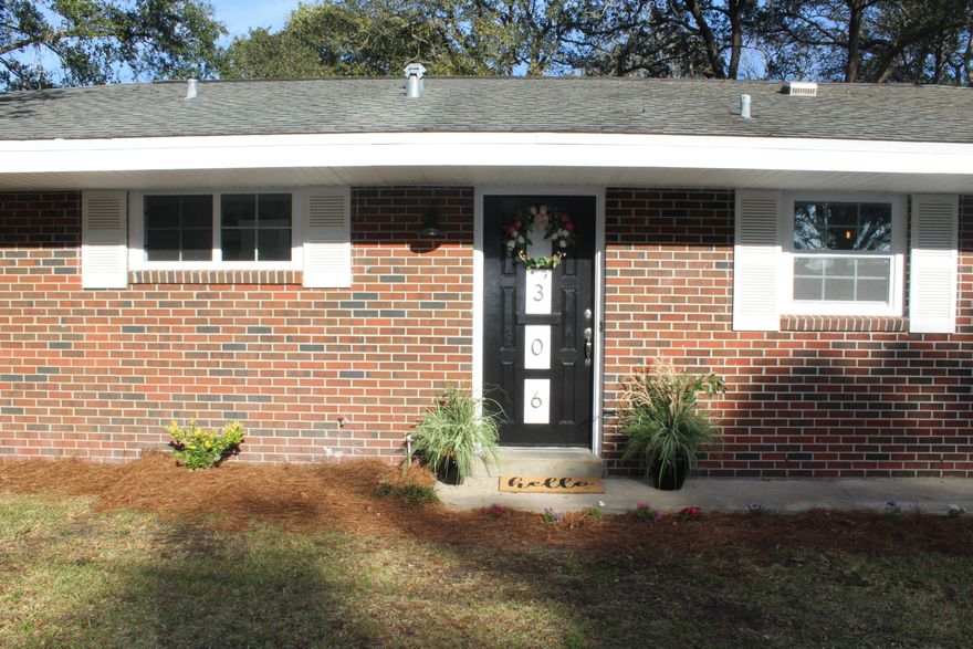 This fully remodeled brick home is located in the heart of Fort Walton Beach! It offers 3 bedrooms and 2 baths. This open floor plan home also has a bright and airy sun room with lots of natural light! It is conveniently located to Hurlburt Field, Eglin Air Force Base, shopping, and is a 4 mile drive to the white sandy beaches of the Emerald Coast. This home is also in close proximity to Annette P. Edwin's Elementary, Bruner Middle, and Ft. Walton Beach High Schools.