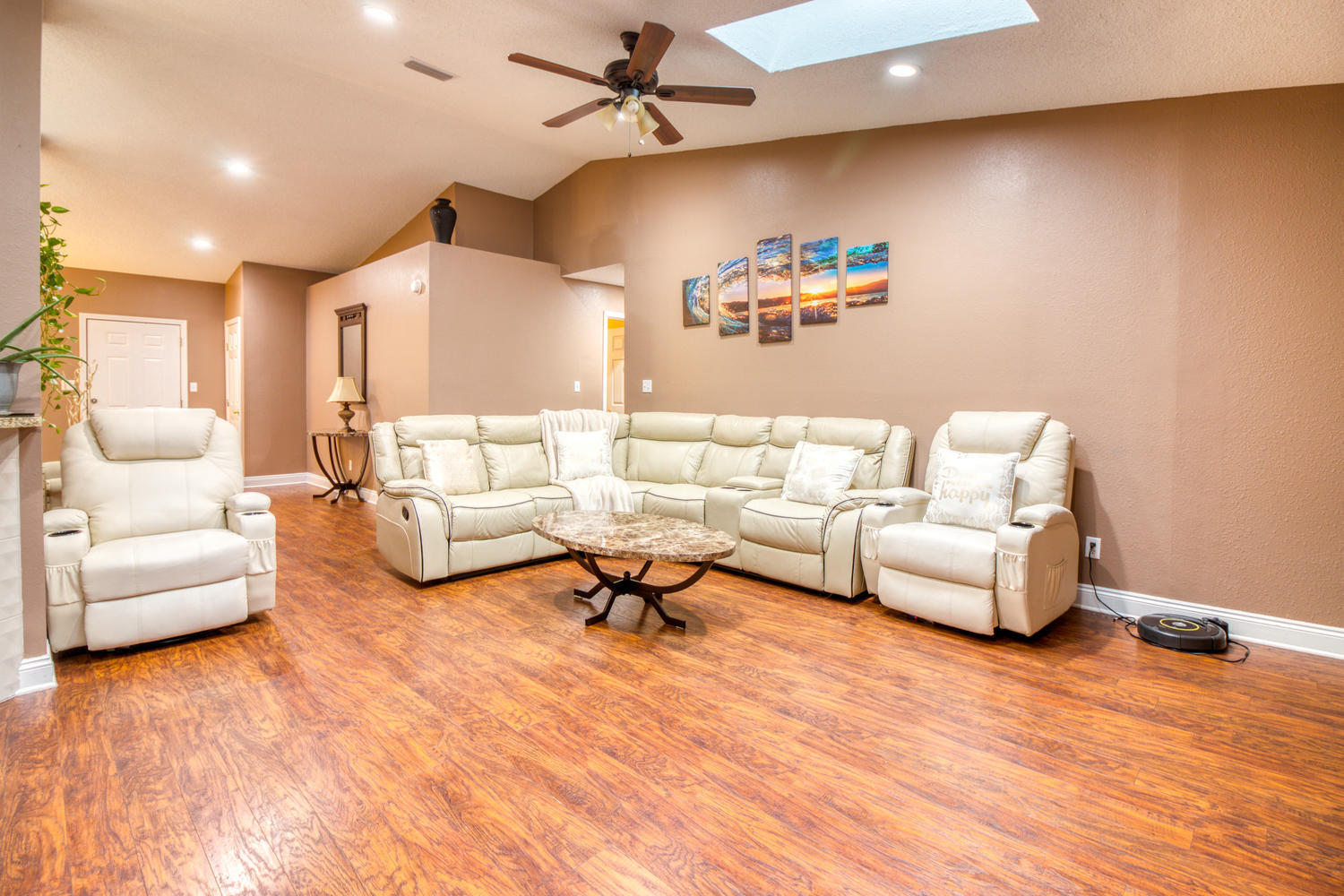 DOROTHY BOWEN ESTATES - Residential