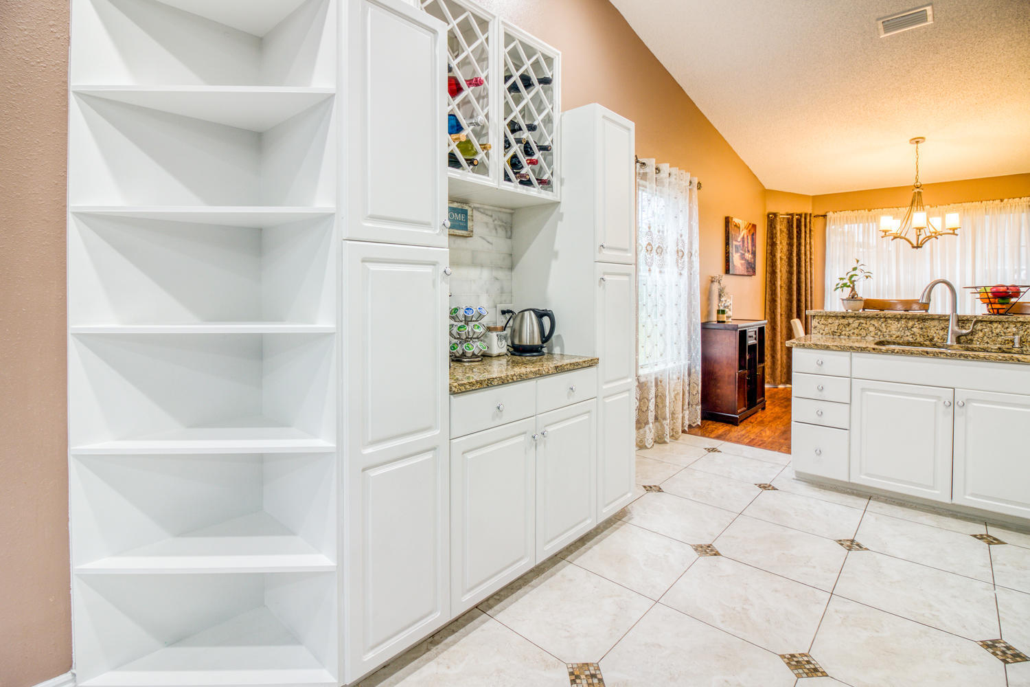 DOROTHY BOWEN ESTATES - Residential