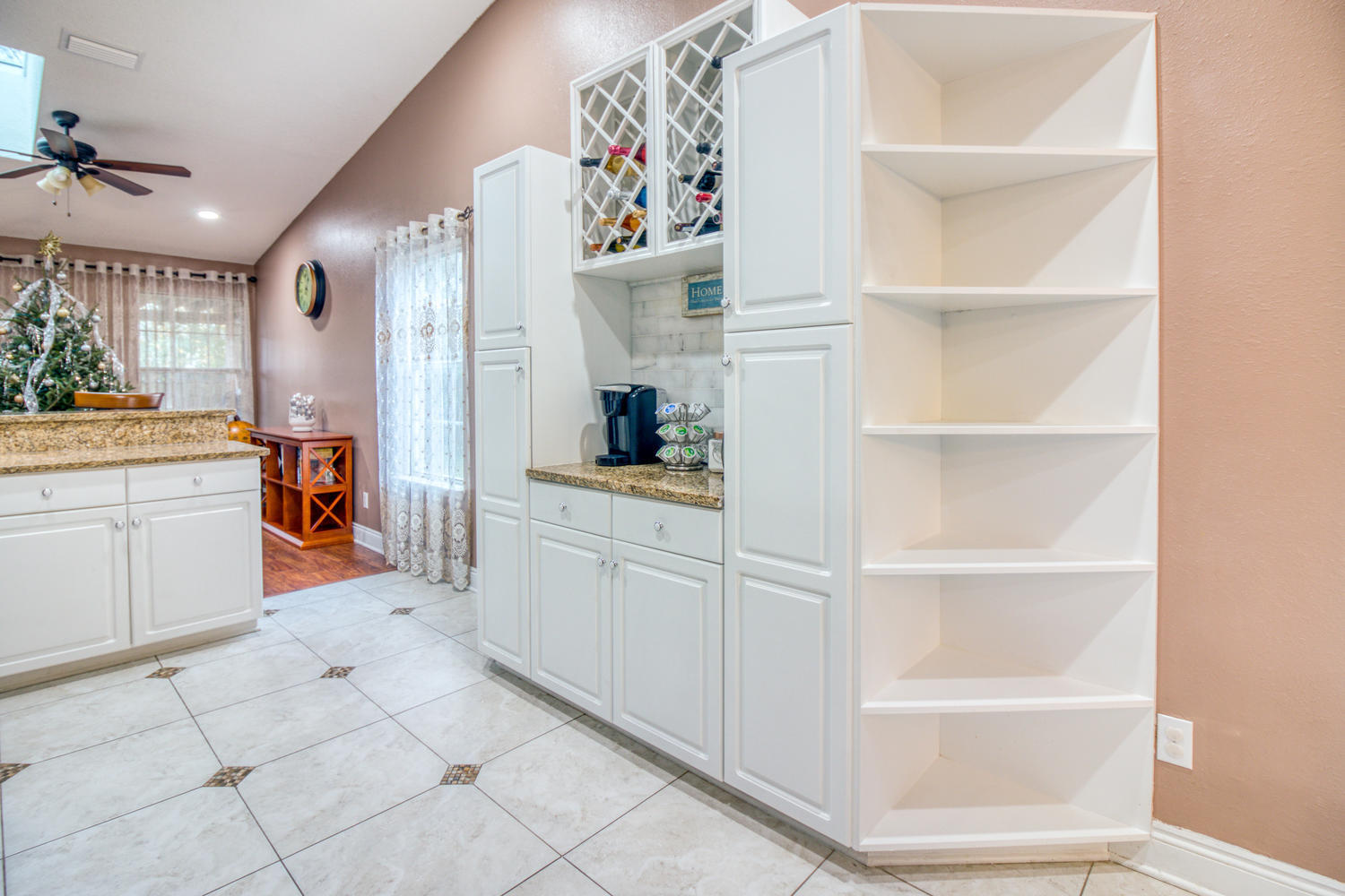 DOROTHY BOWEN ESTATES - Residential