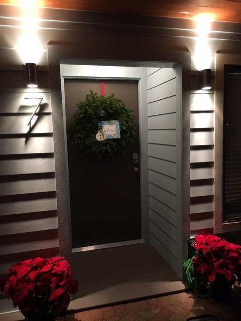 UNIT 7 SEAWINDS TOWNHOMES - Residential