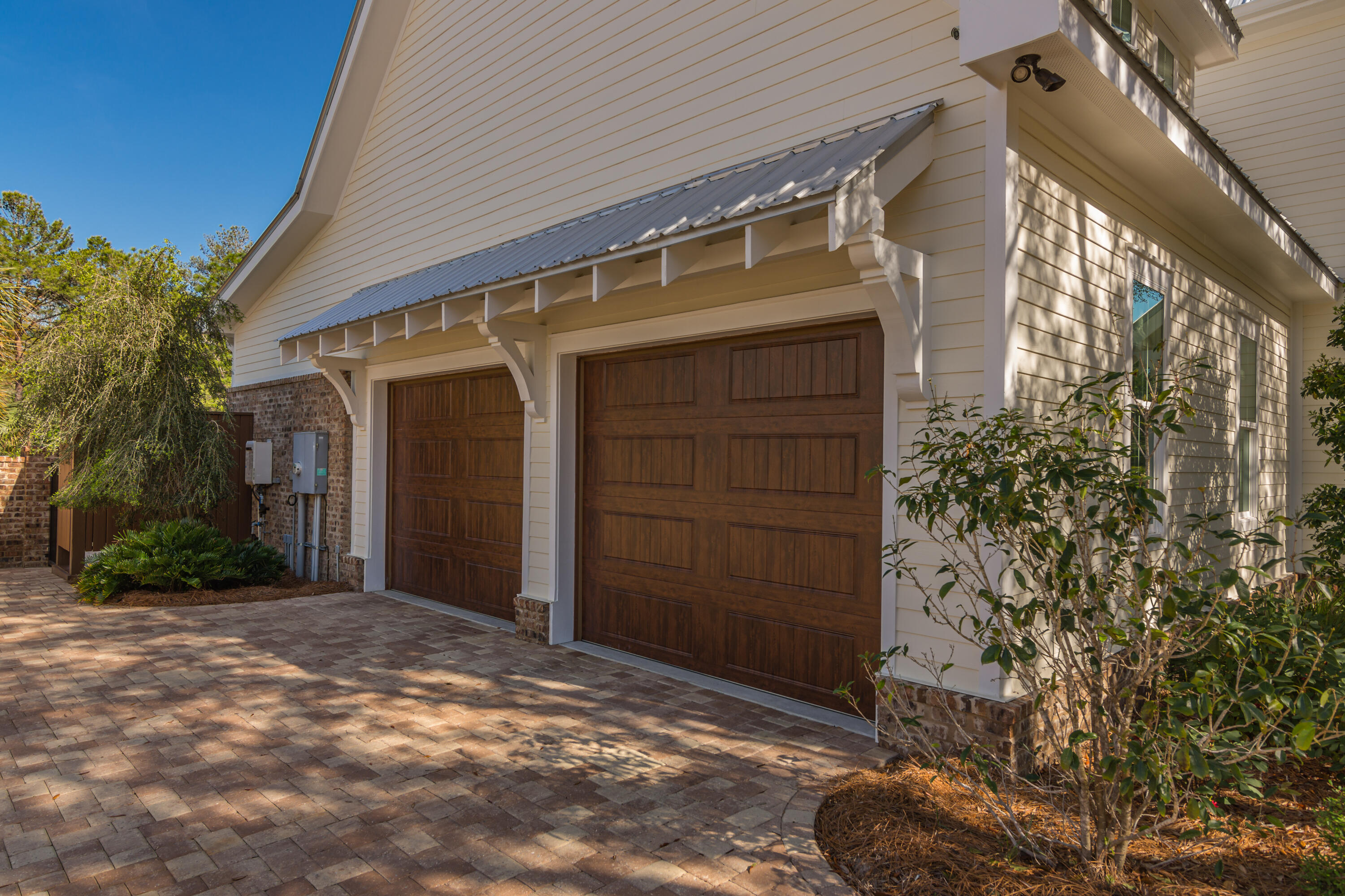 DAUGHETTES AMENDED - Residential