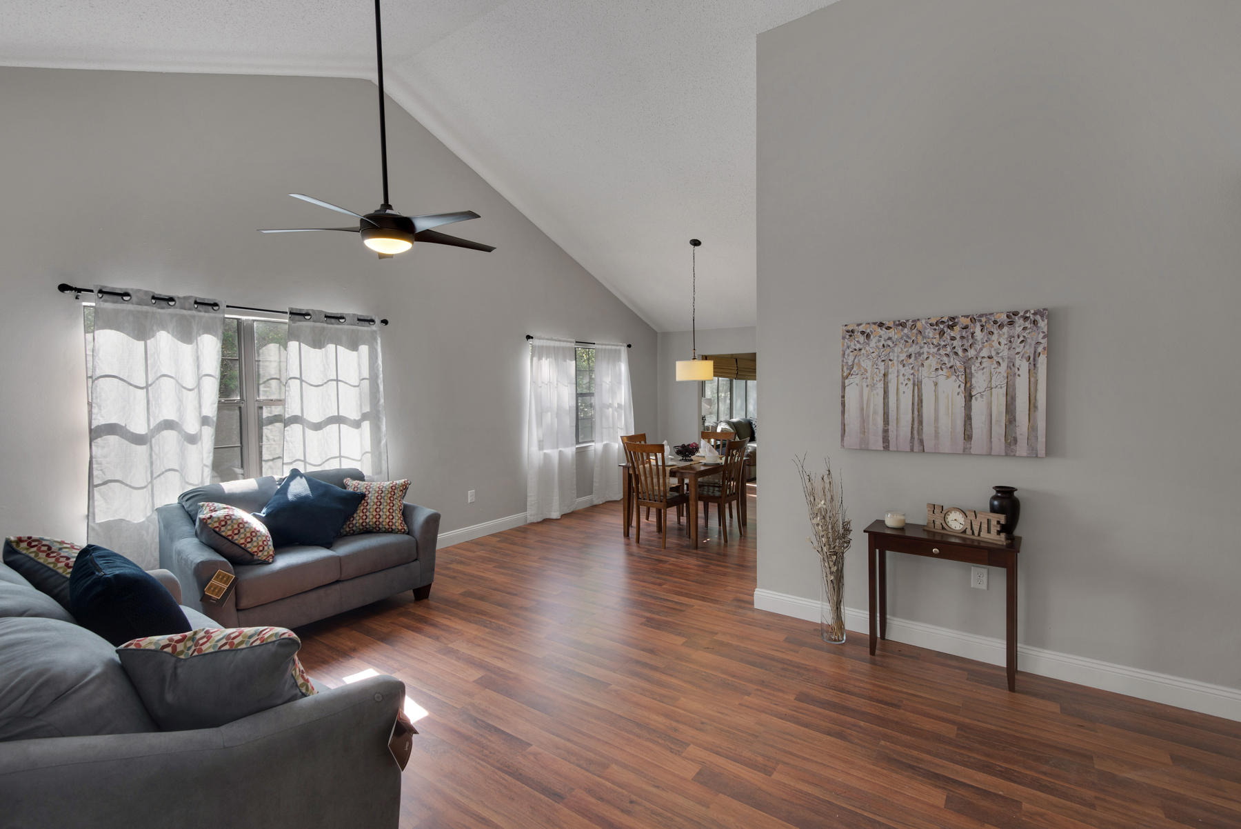 HOLLEY BY THE SEA - Residential