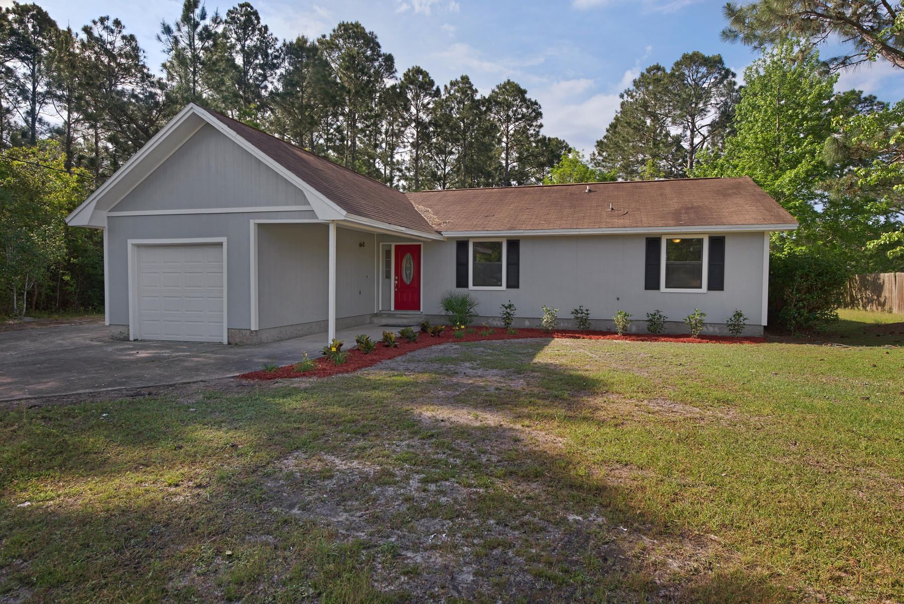 HOLLEY BY THE SEA - Residential