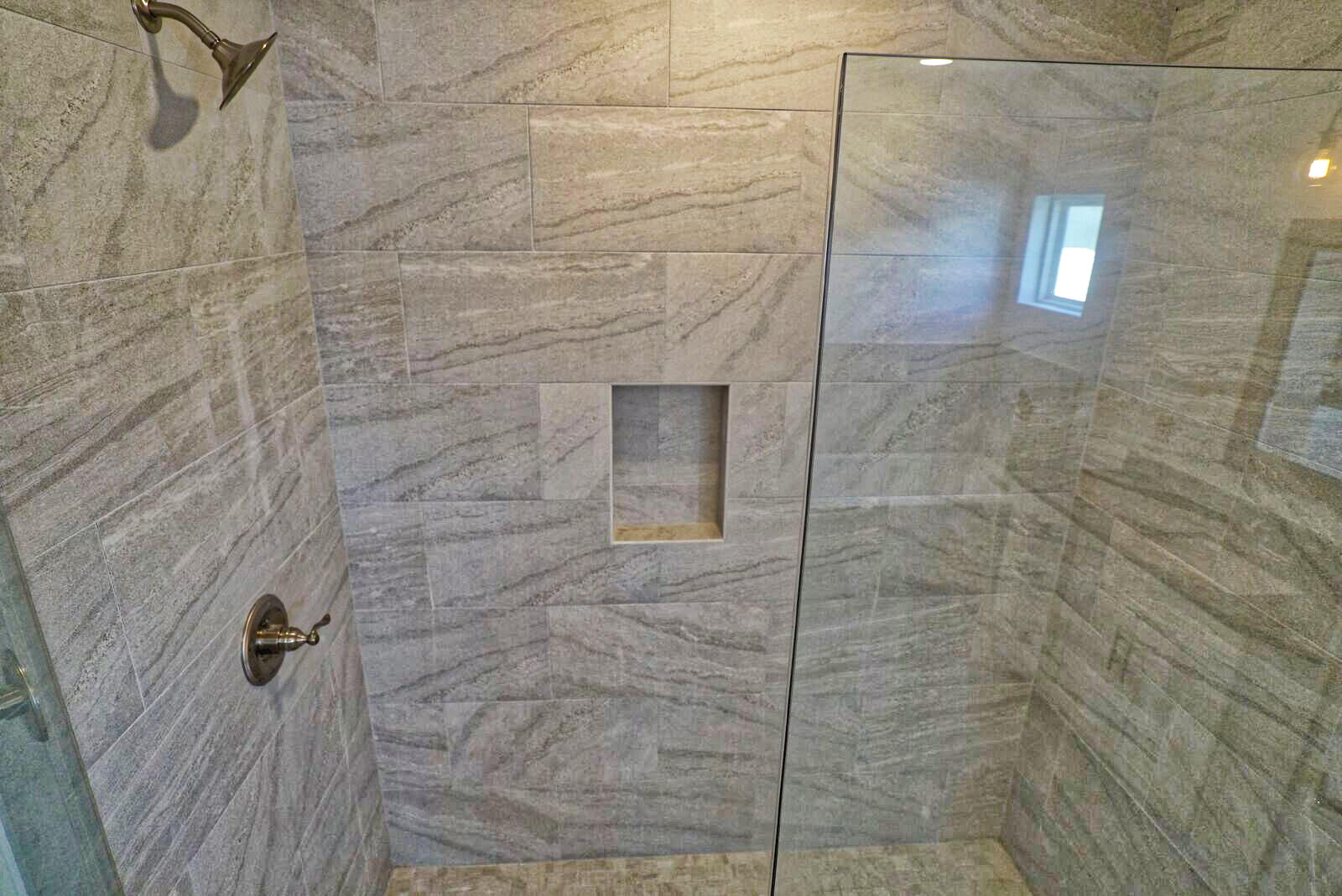 FRANGISTA BEACH 2ND ADDN - Residential