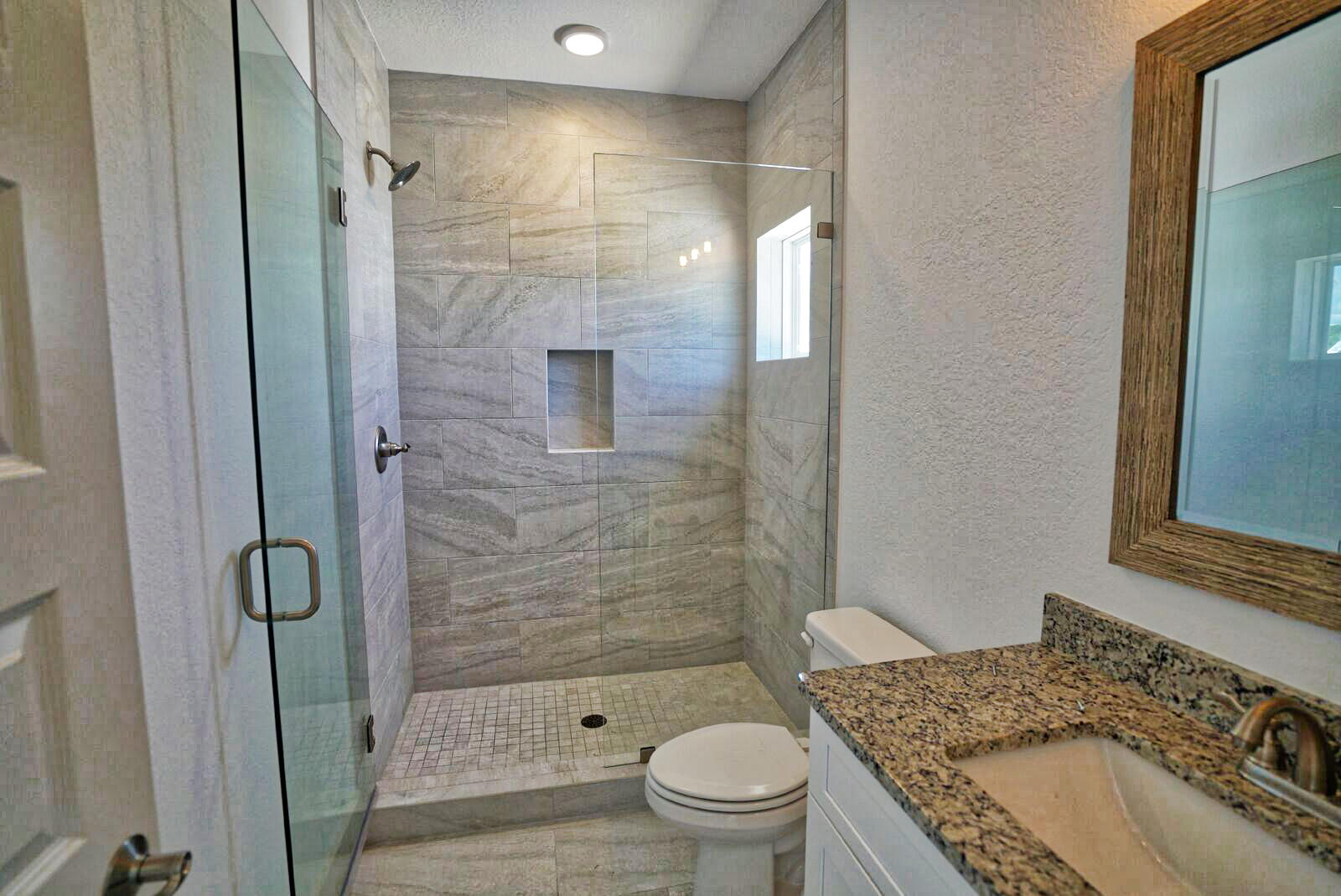 FRANGISTA BEACH 2ND ADDN - Residential