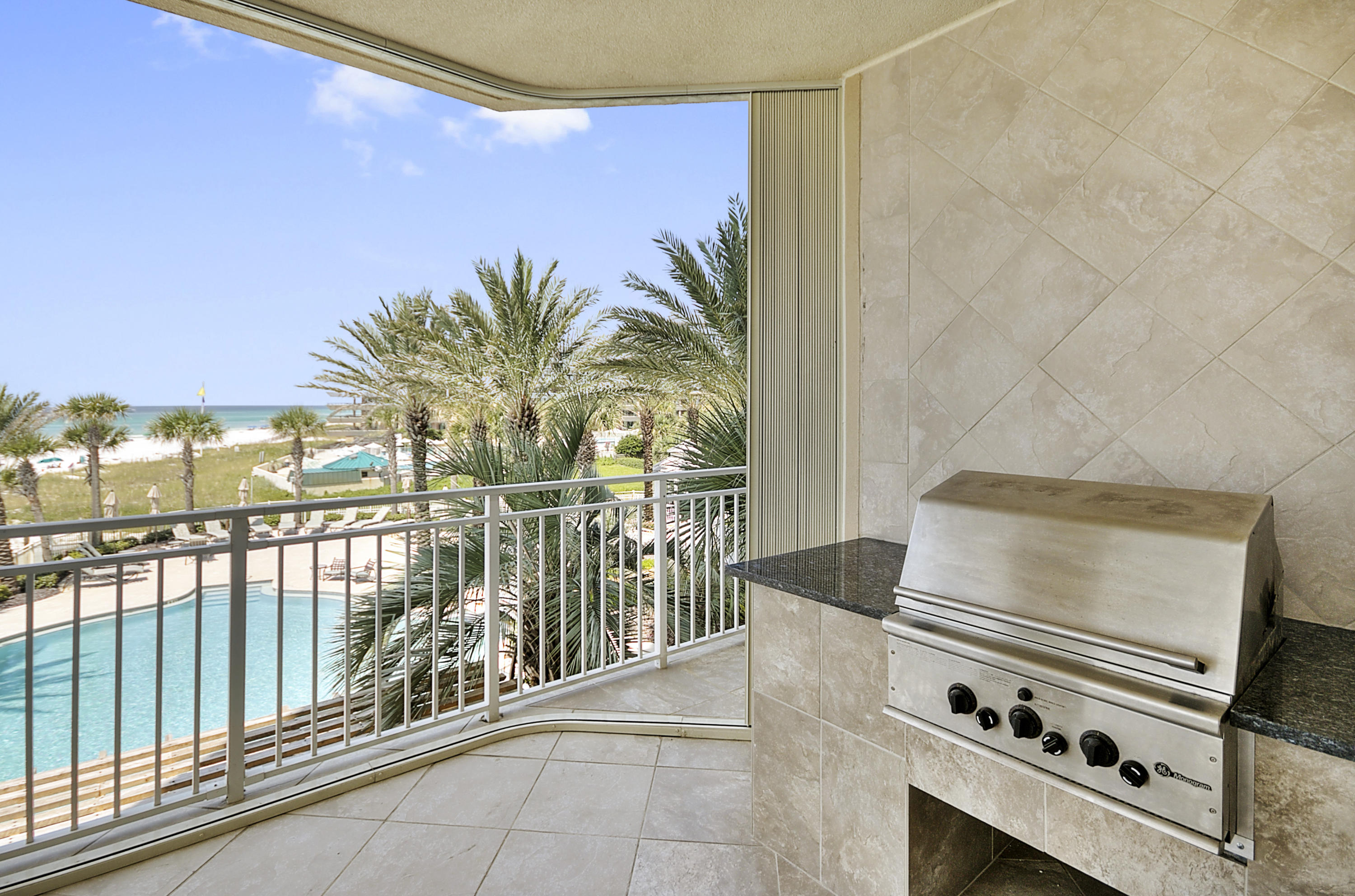 GRAND DUNES - SOUTH TOWER - Residential