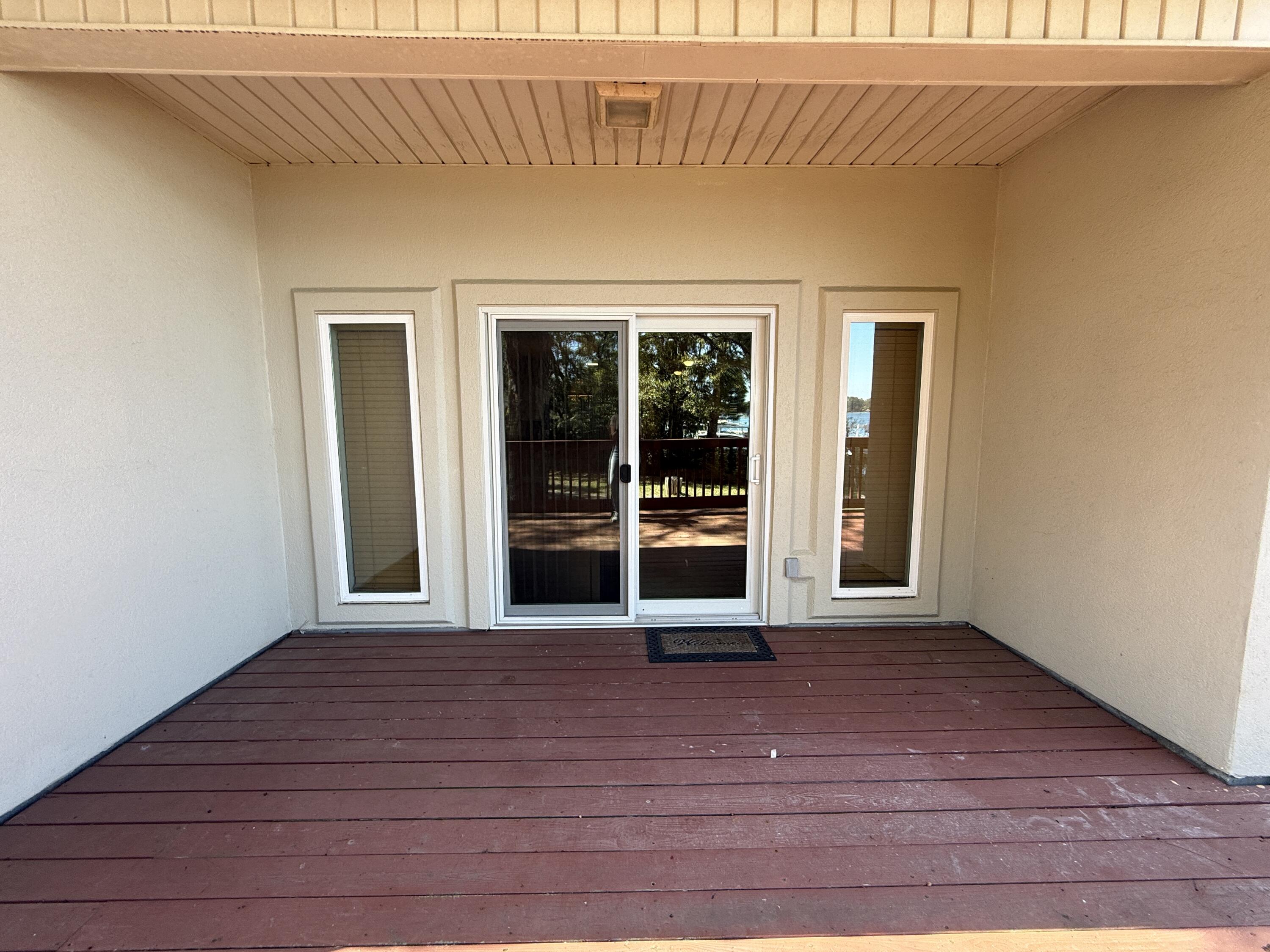 LAGUNA LANDING - Residential Lease