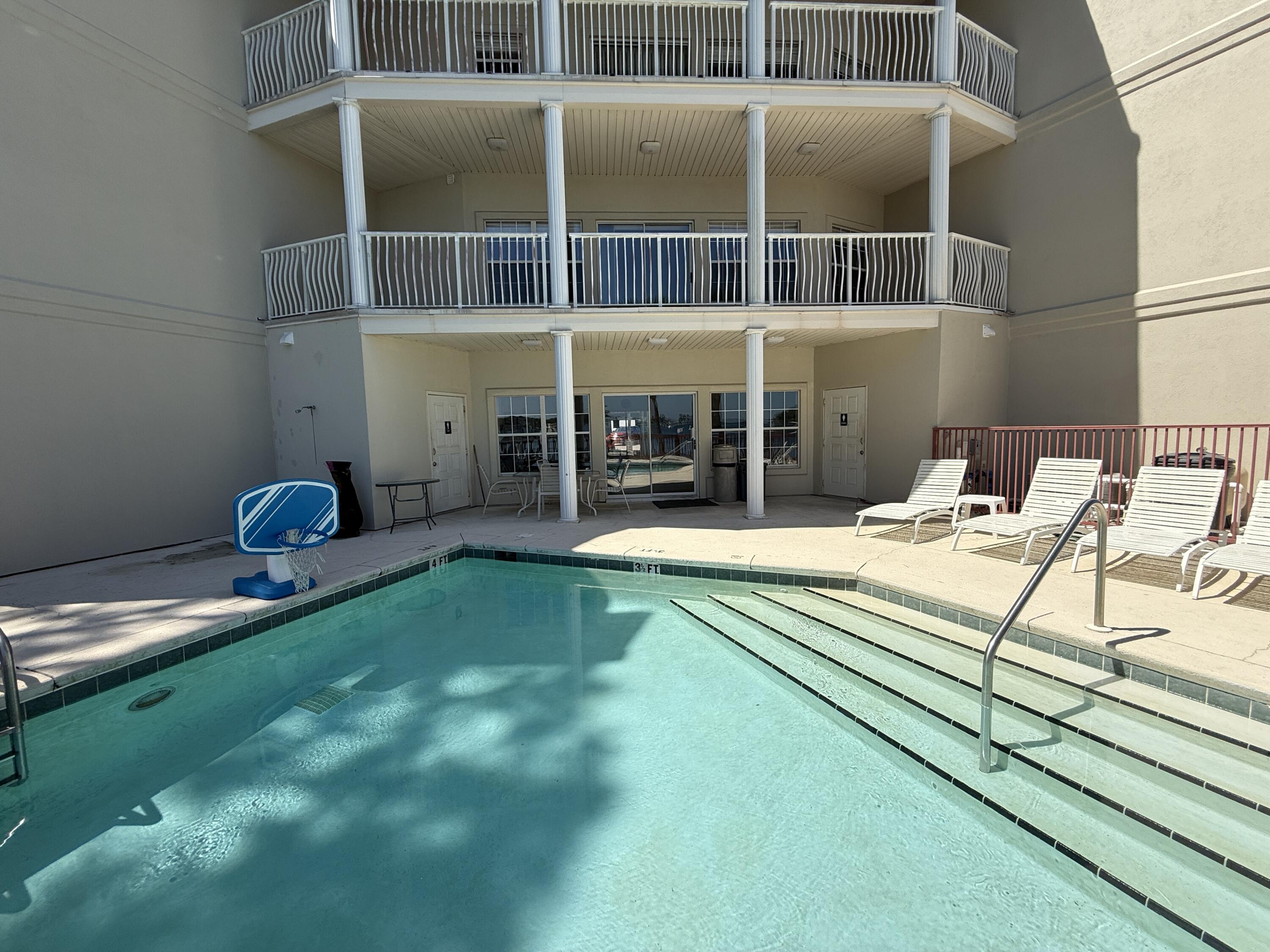 LAGUNA LANDING - Residential Lease