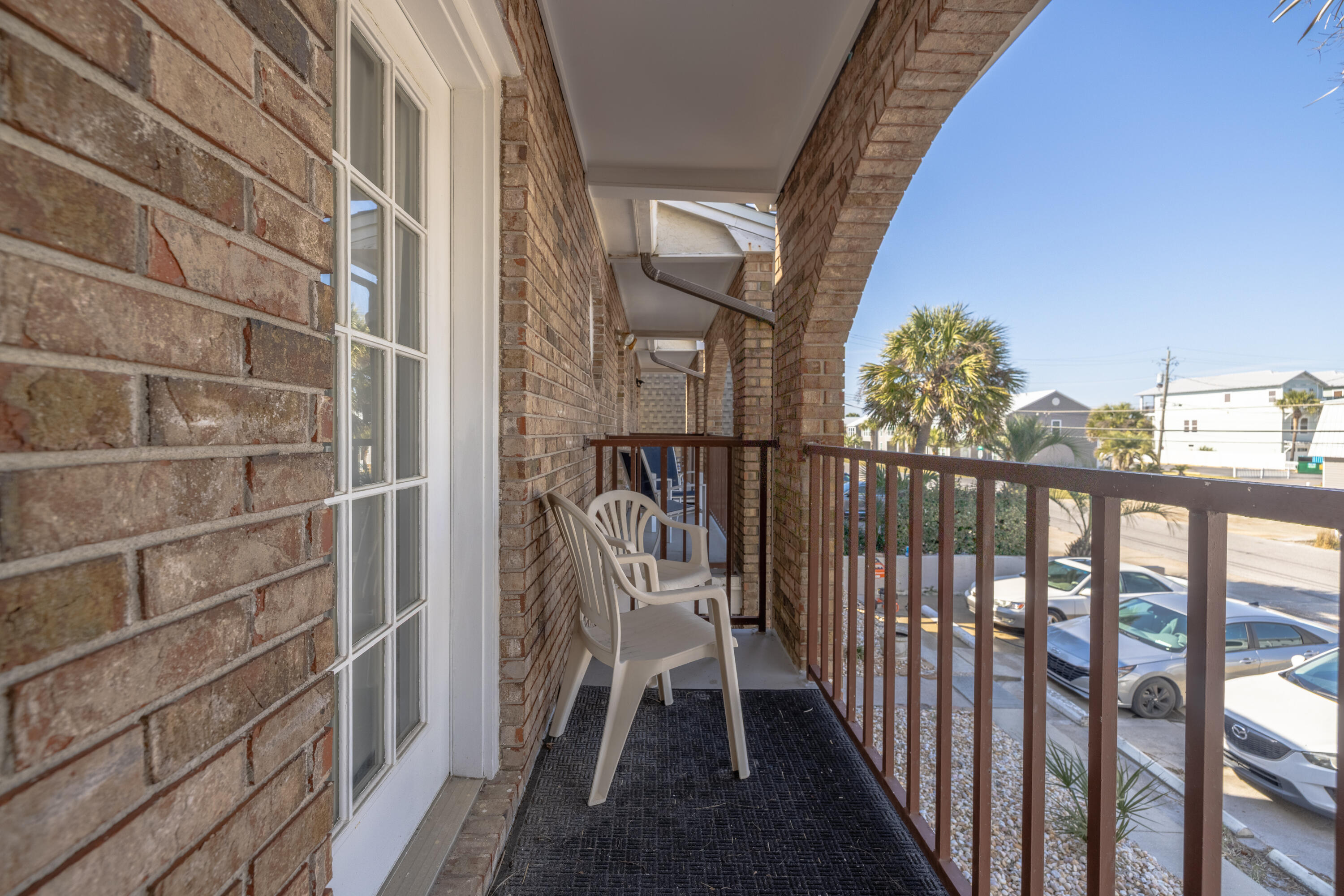 Leeward Tower Townhouse - Residential