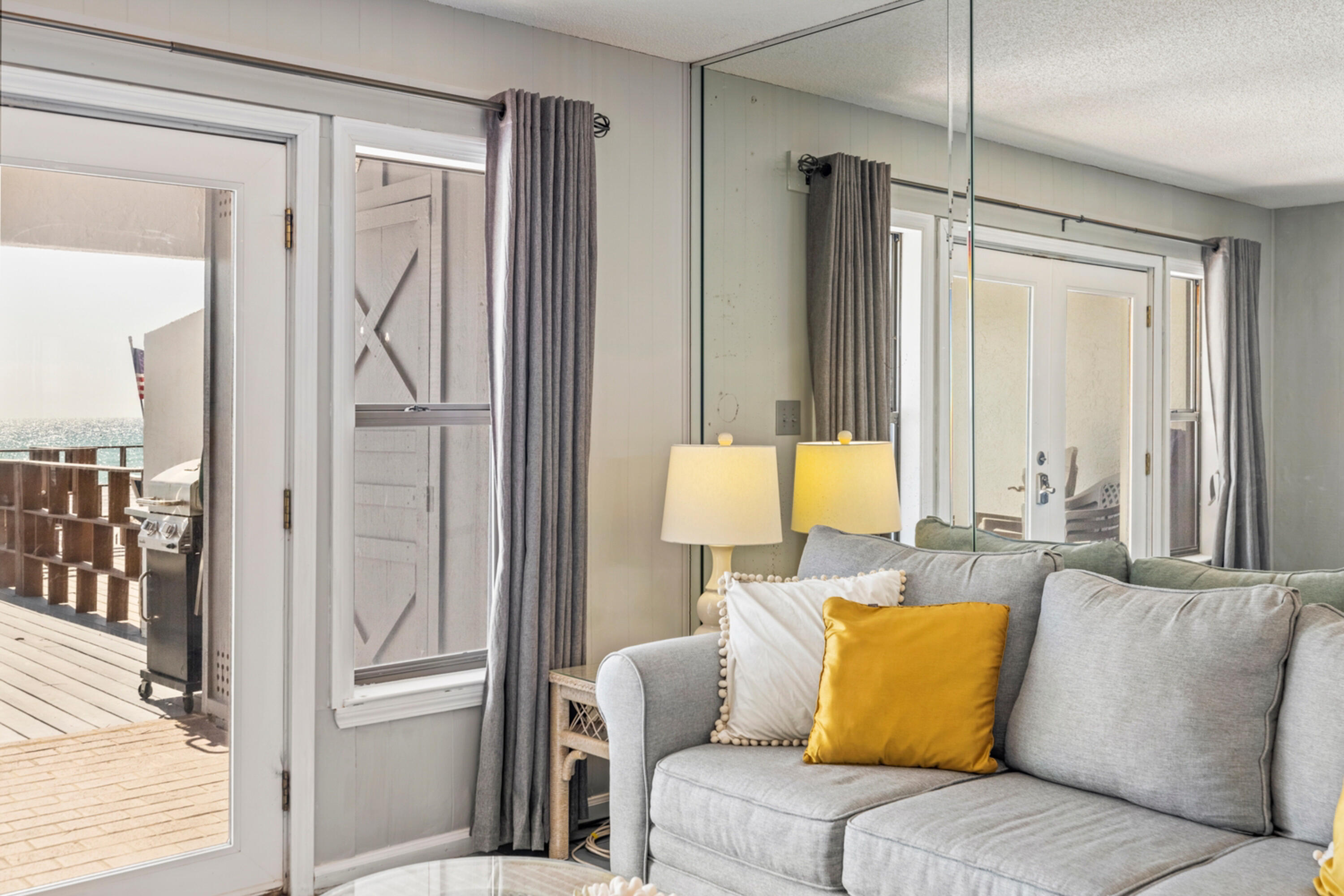 Leeward Tower Townhouse - Residential