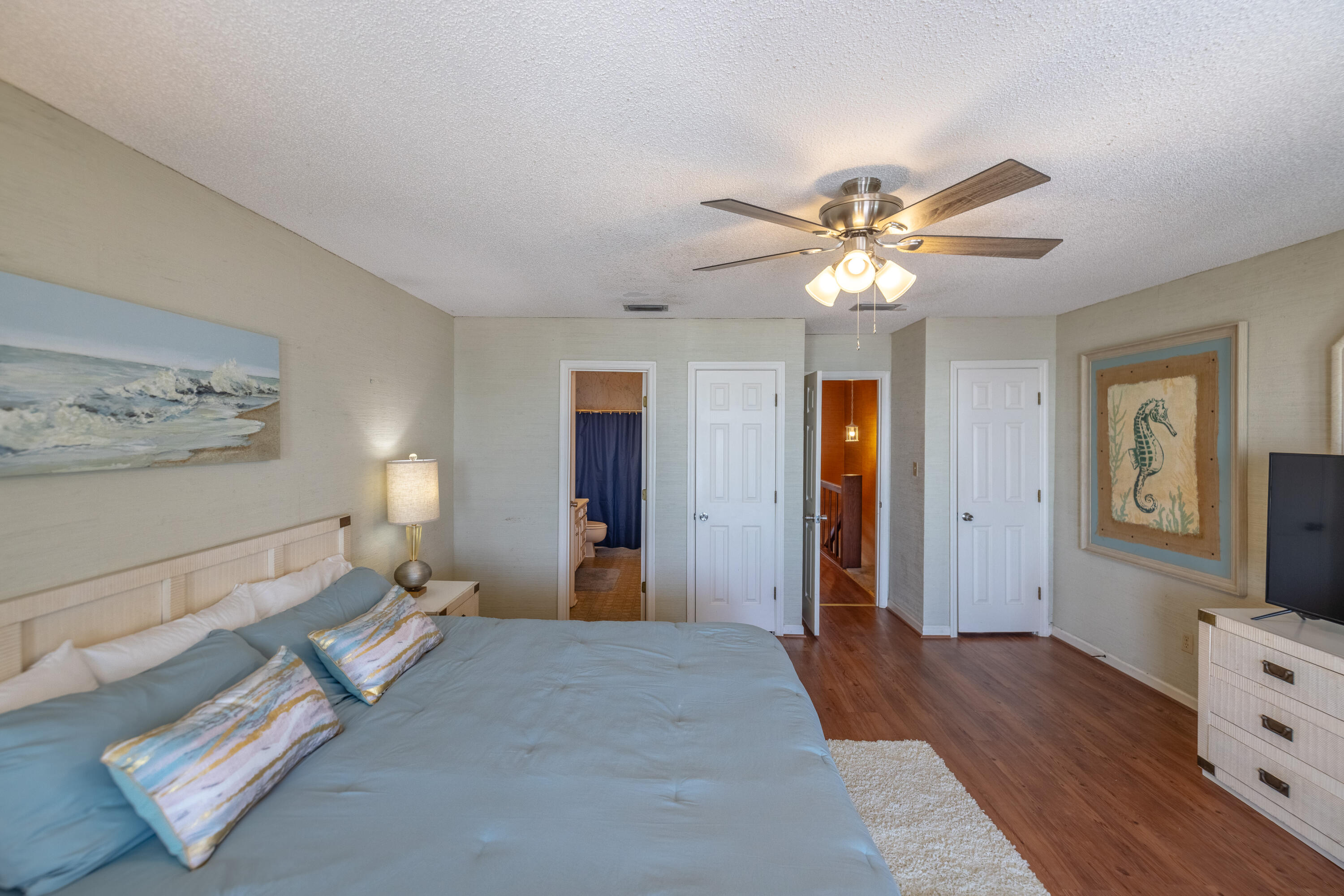 Leeward Tower Townhouse - Residential