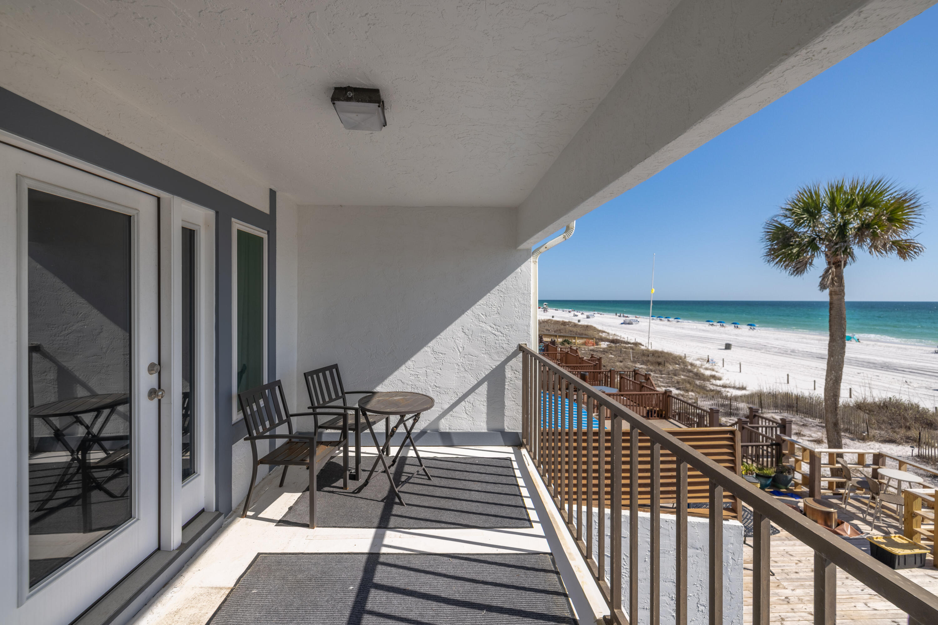 Leeward Tower Townhouse - Residential