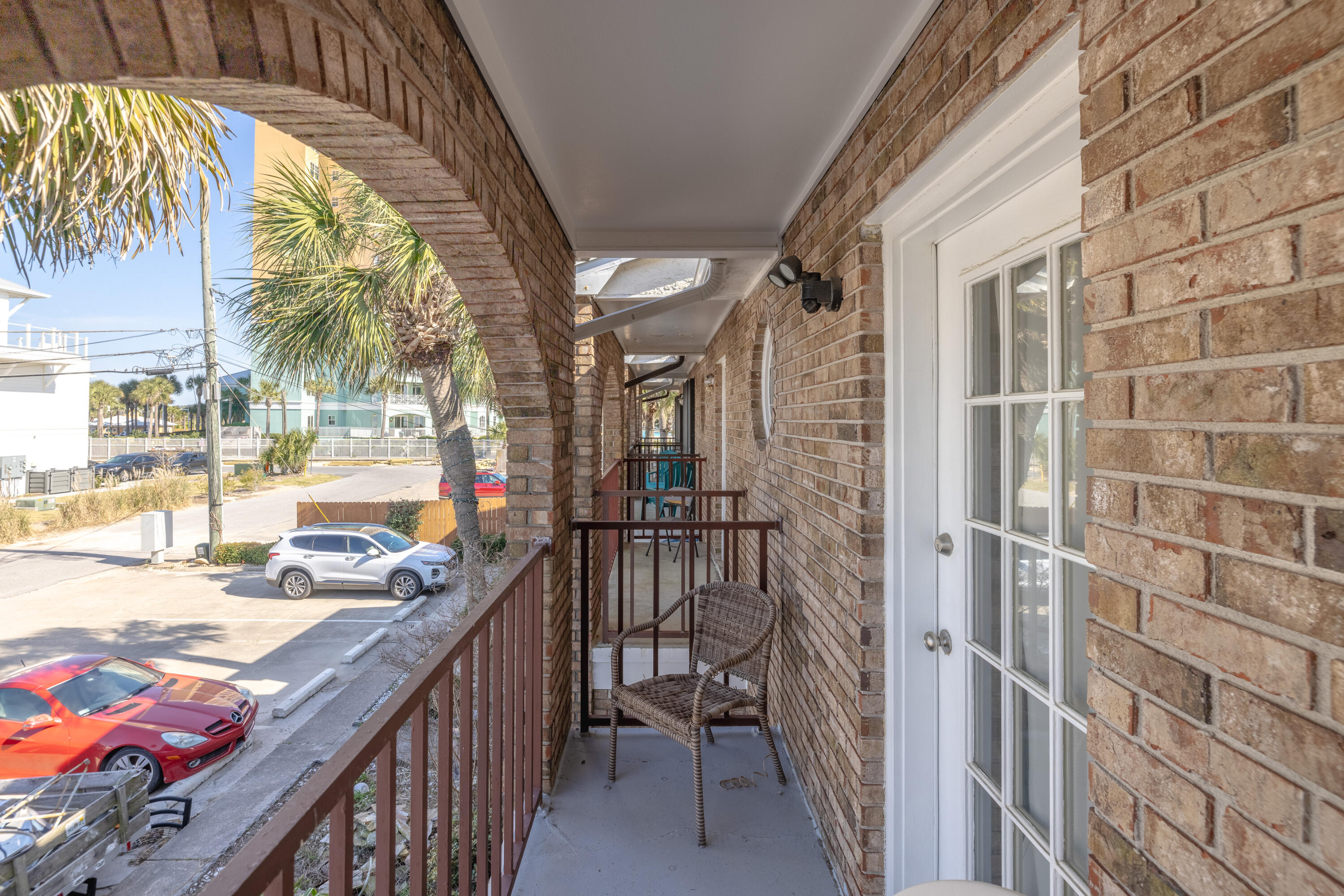 Leeward Tower Townhouse - Residential