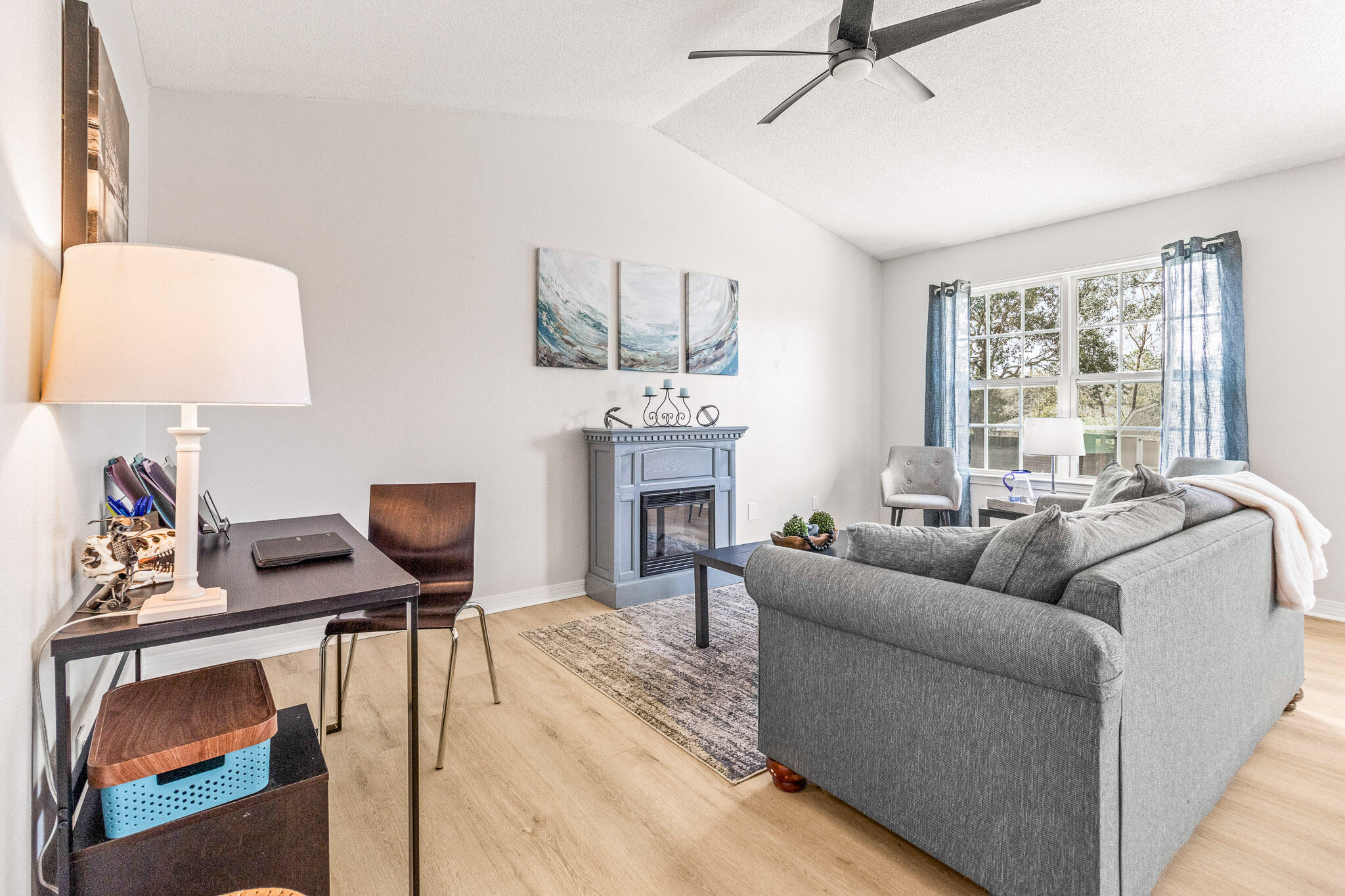 WINDSOR VILLAGE - Residential