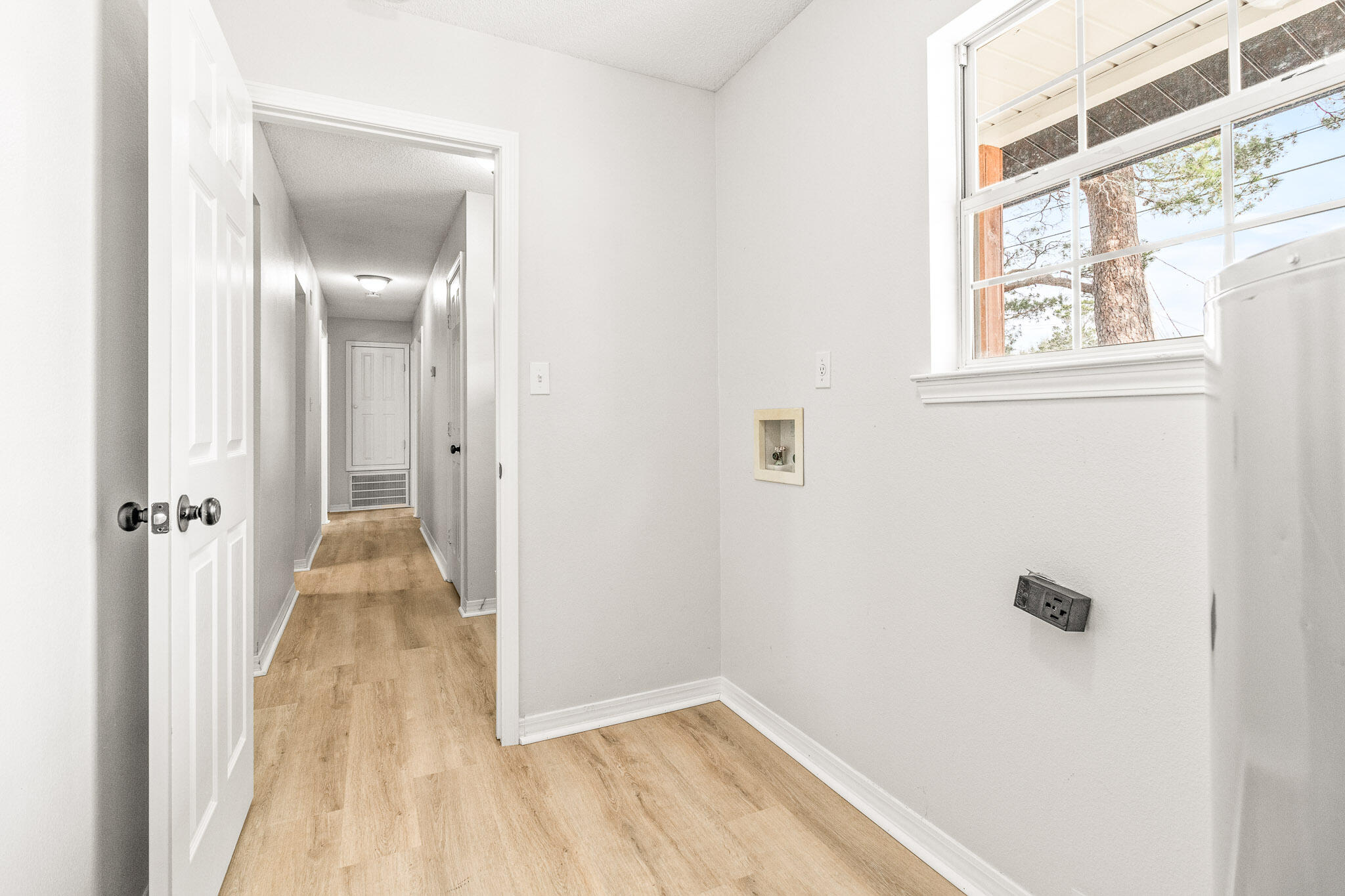 WINDSOR VILLAGE - Residential
