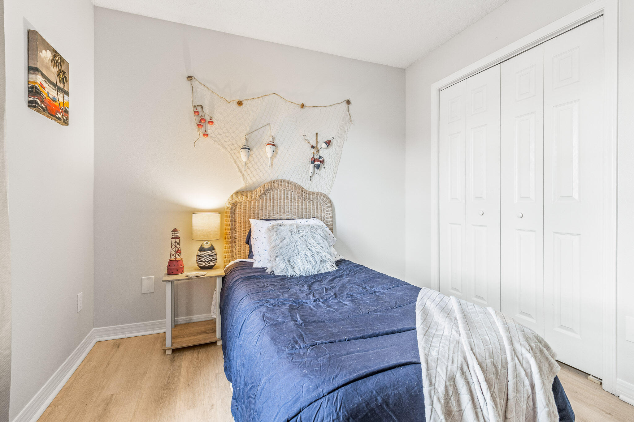 WINDSOR VILLAGE - Residential