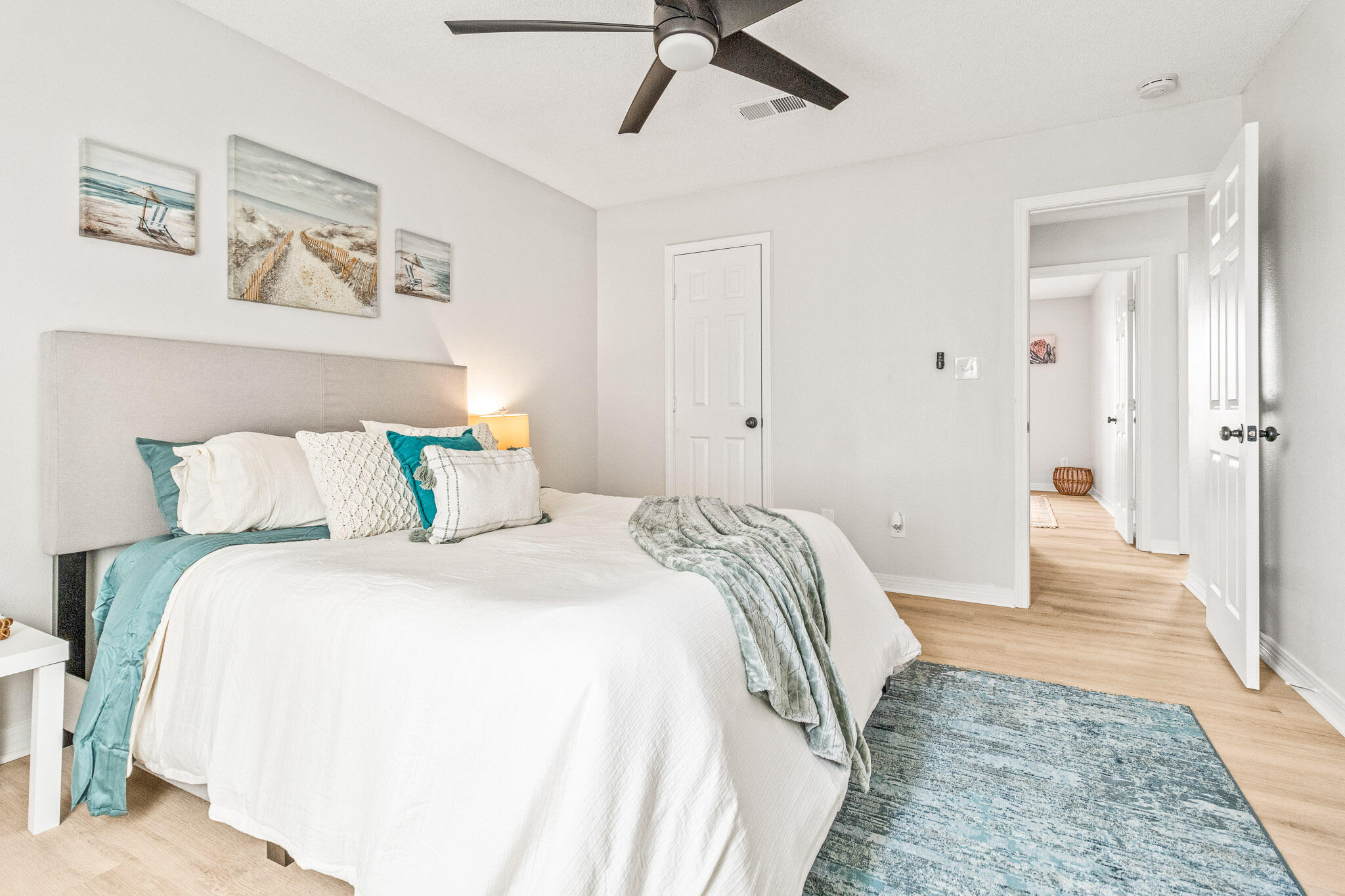 WINDSOR VILLAGE - Residential