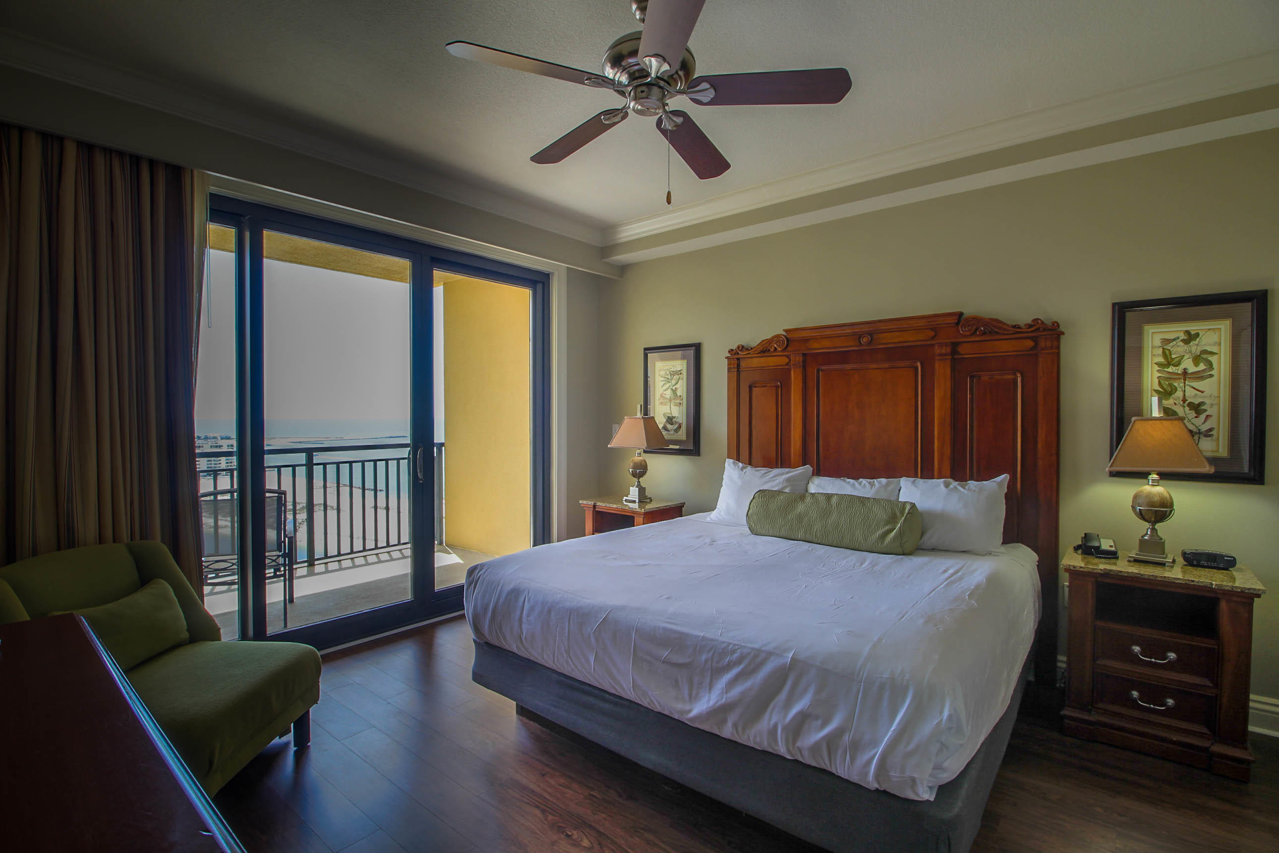 EMERALD GRANDE - Residential