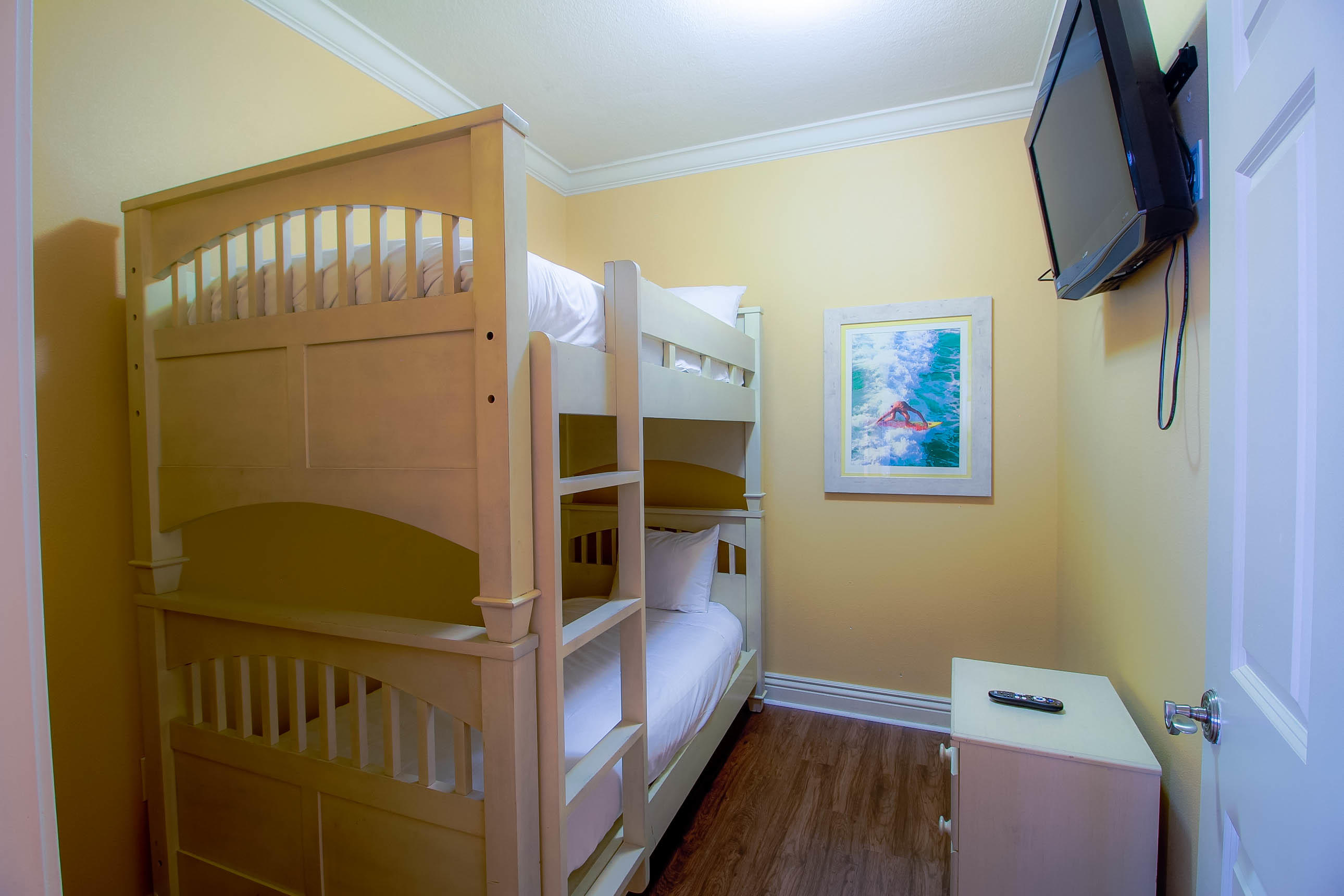 EMERALD GRANDE - Residential