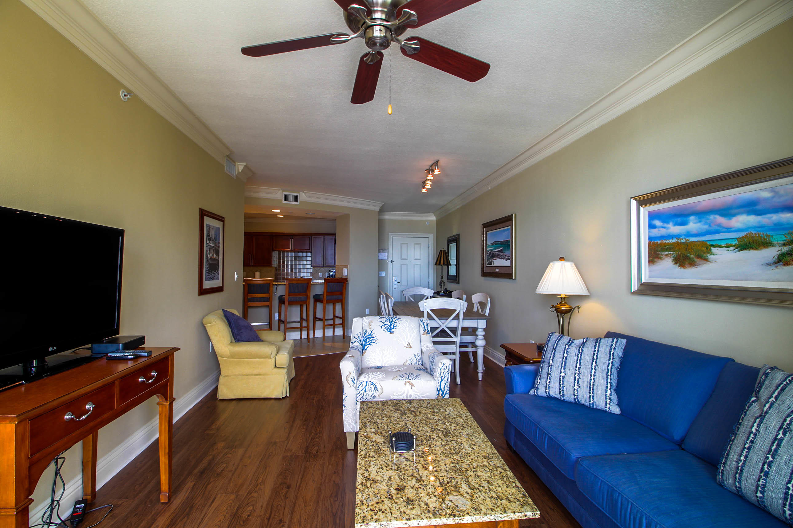 EMERALD GRANDE - Residential